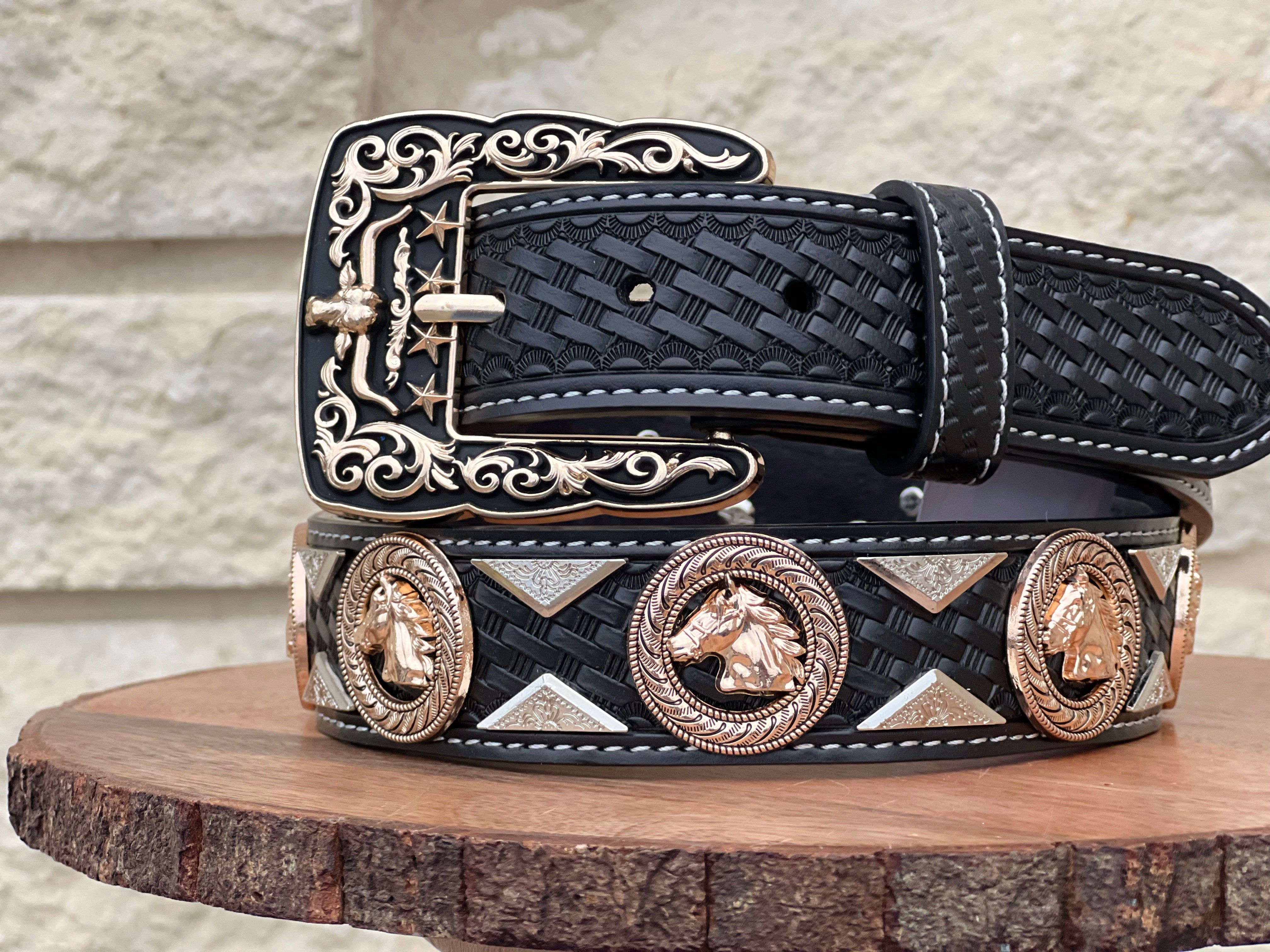 Men’s Black Leather Belt With Horse Concho