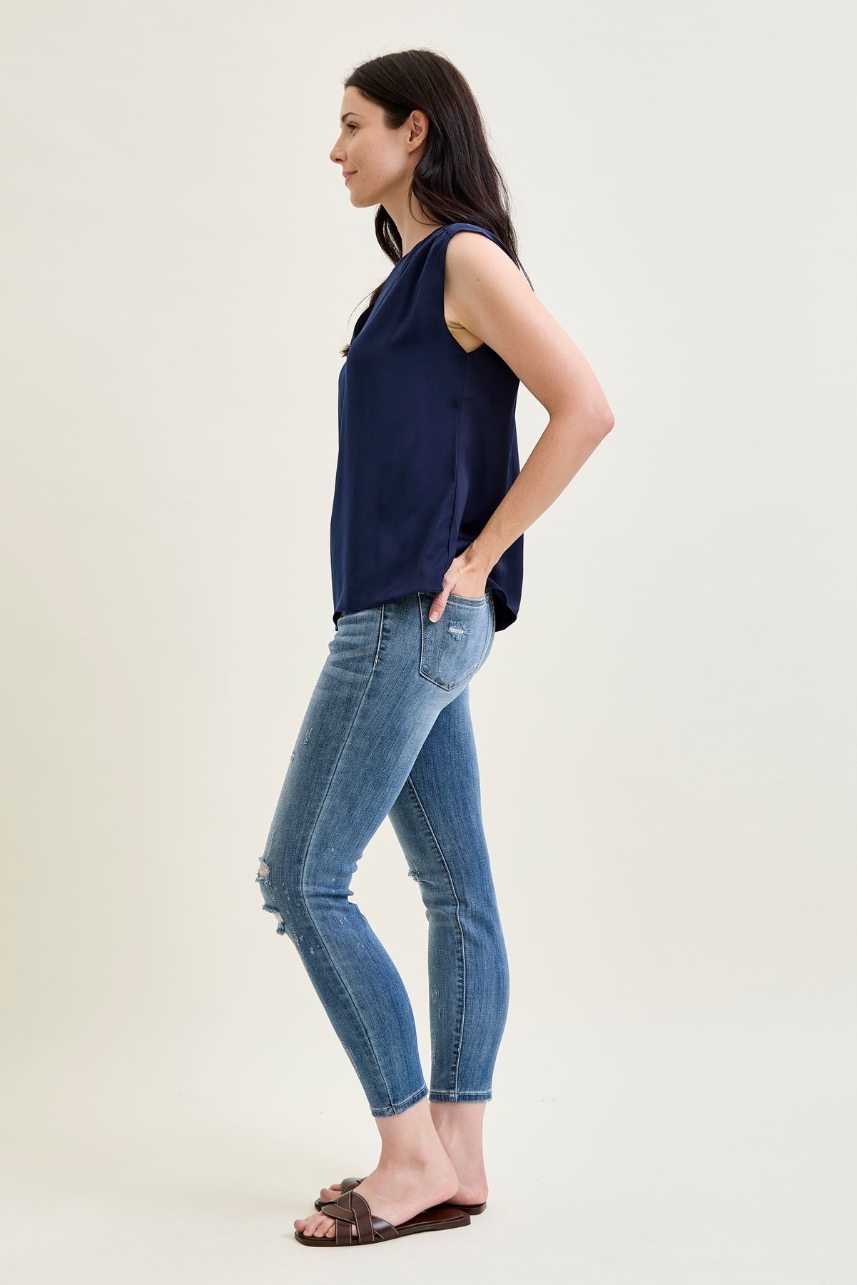 Lilah Distressed Boyfriend Jeans