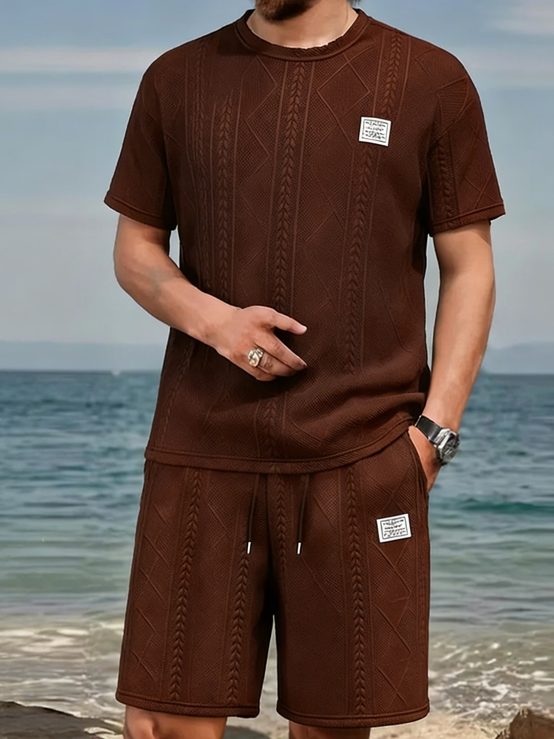 Men’s Summer 2-Piece Casual Sports Set – Breathable Jacquard T-Shirt & Shorts