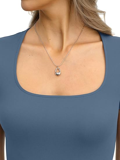 Minimalist Crop Top for Women