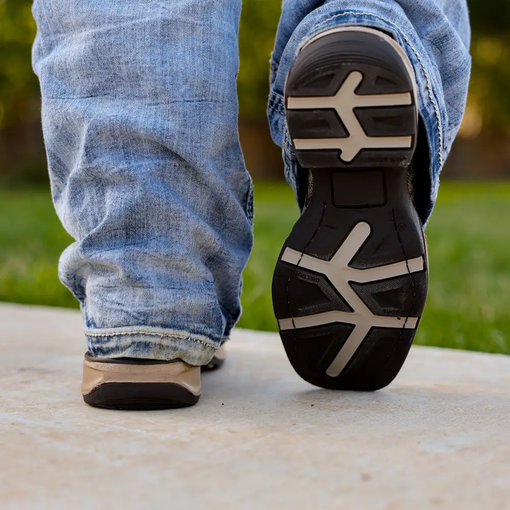 TBR Desert Hand-Tooled Leather Boots With 3D Lightweight Sole - Composite Toe