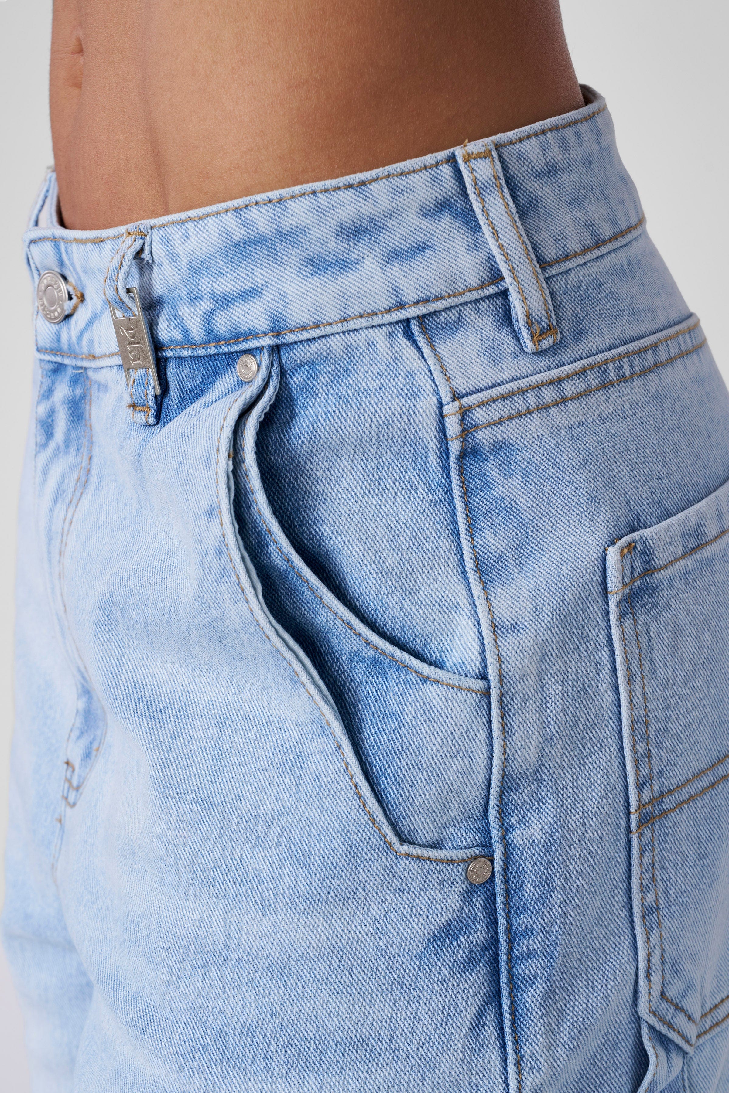 W167 Carpenter Denim Shorts