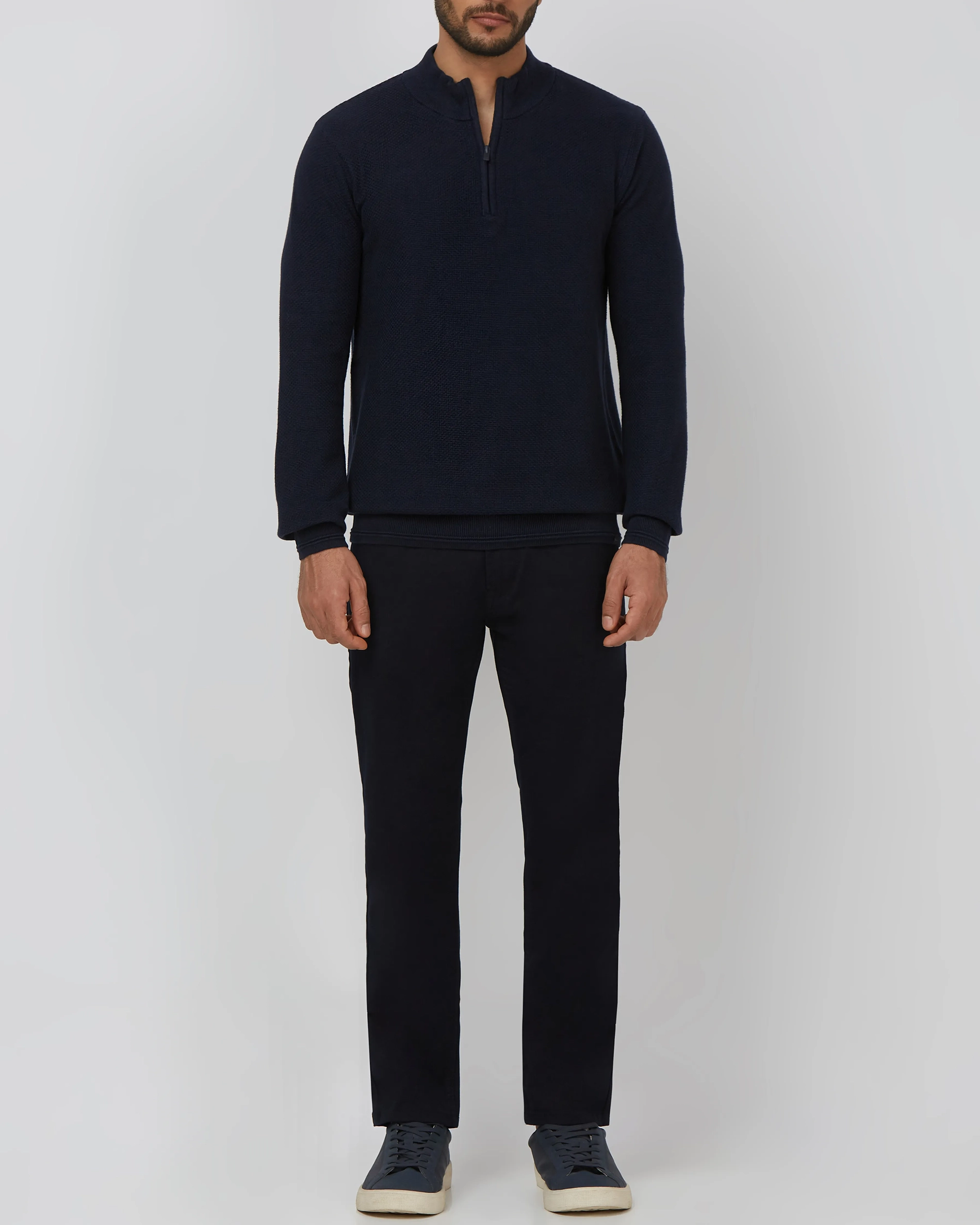 Comfortable Soft And Light-Skinned Slim Navy Sweater