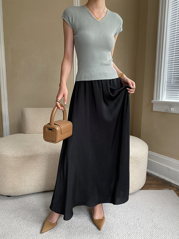 Solid Color Short Sleeves Skinny V-Neck T-Shirts