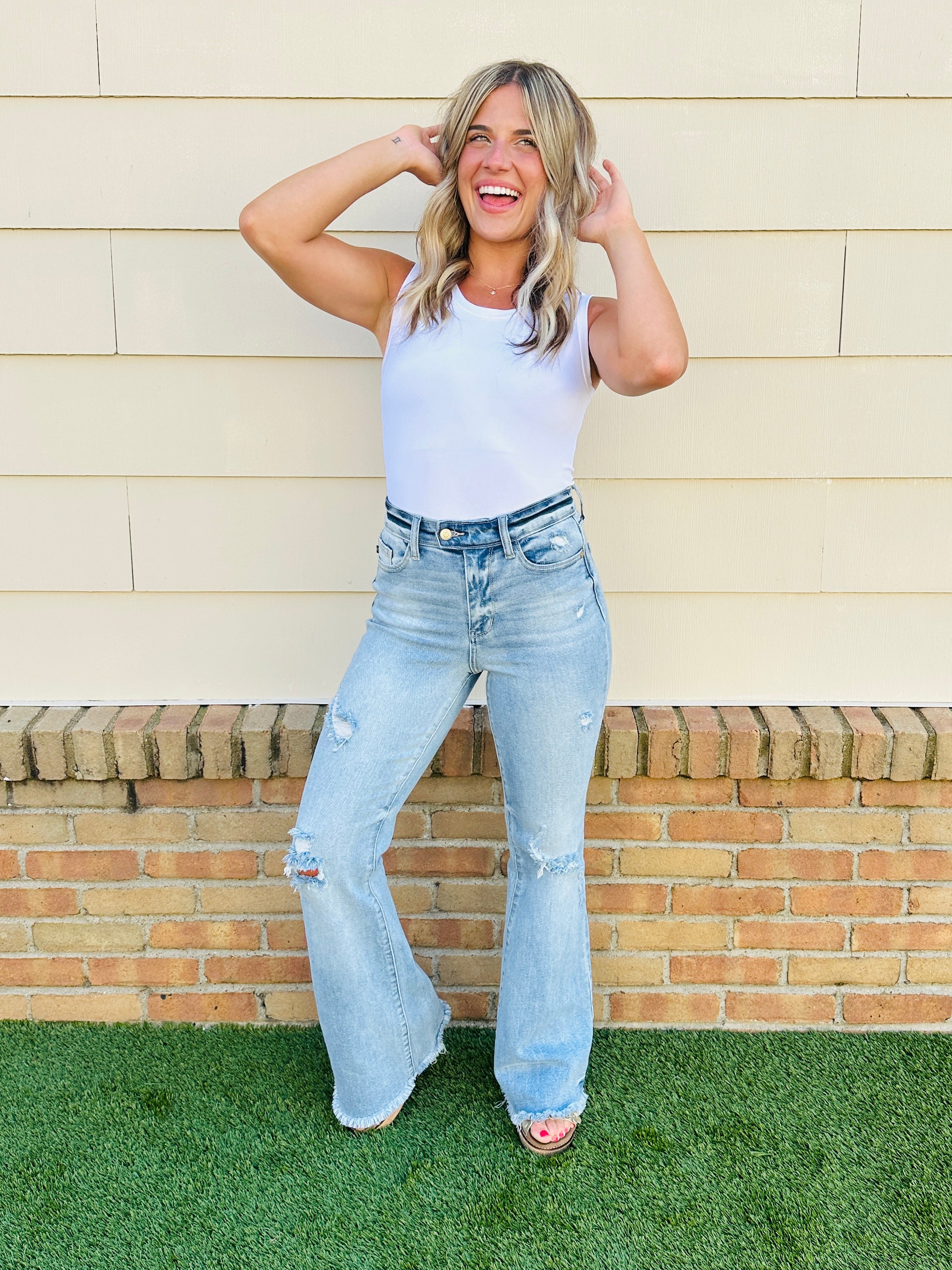 Judy Blue Look Good, Feel Better Flare Jeans