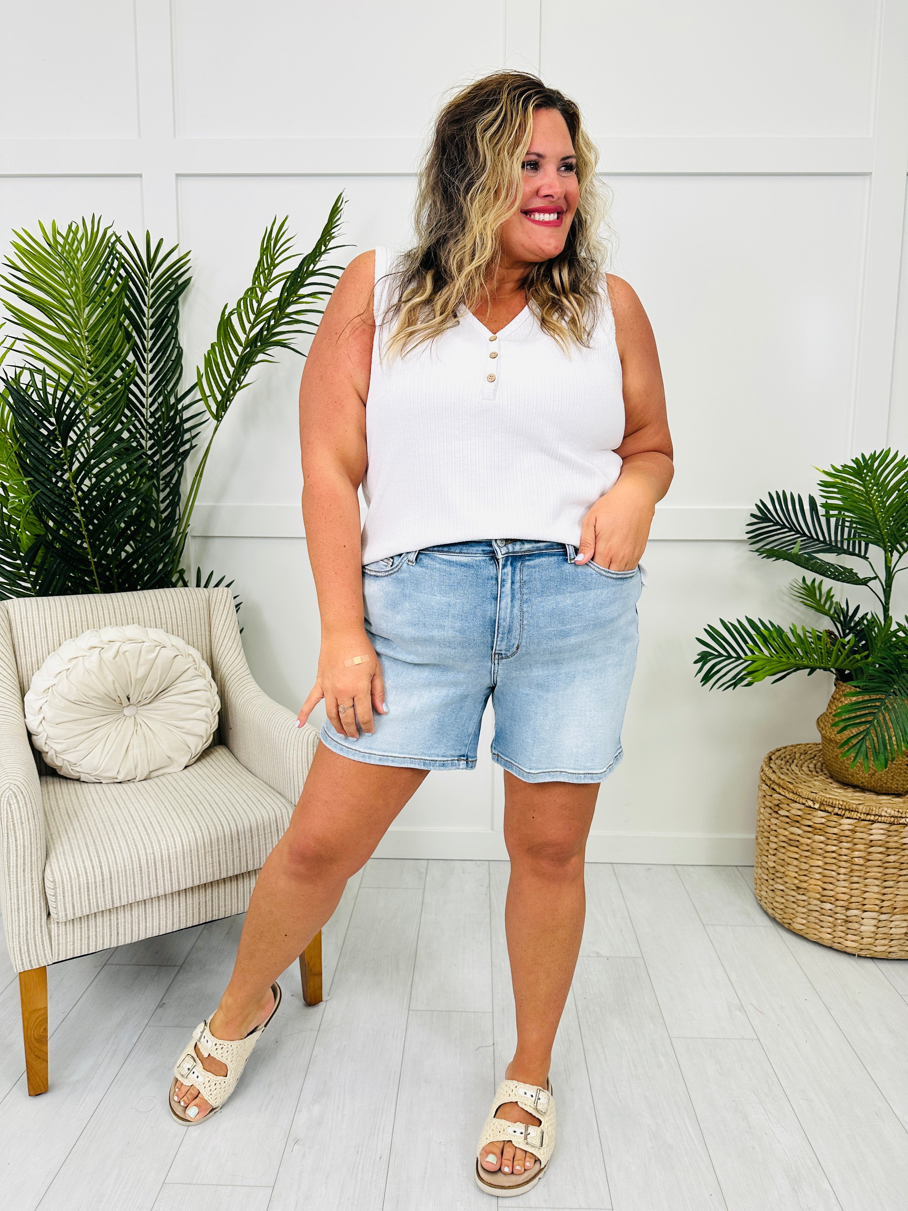 Judy Blue Retro Refresh Dad Shorts