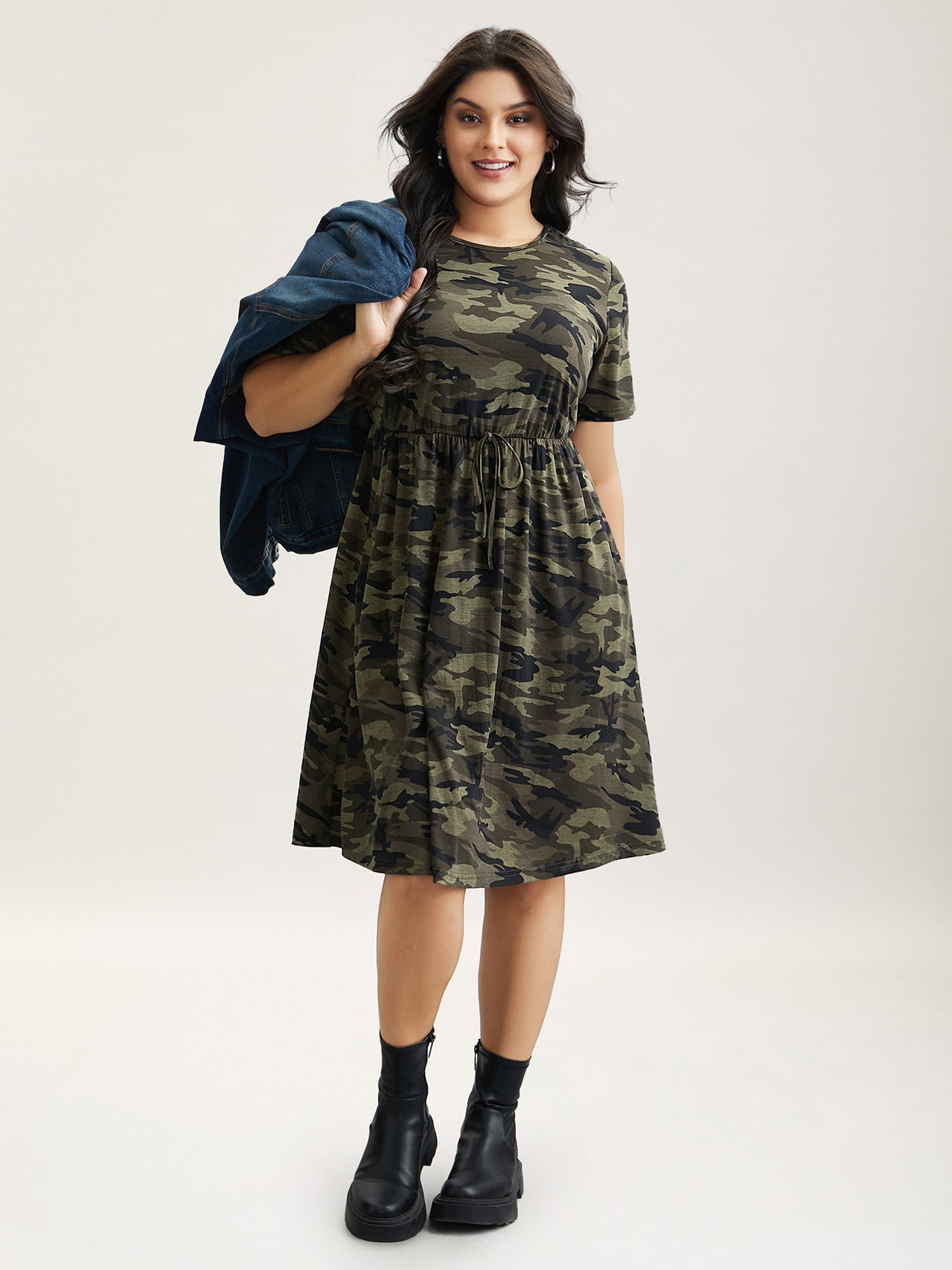 Camouflage Print Round Neck Pockets Midi Dress