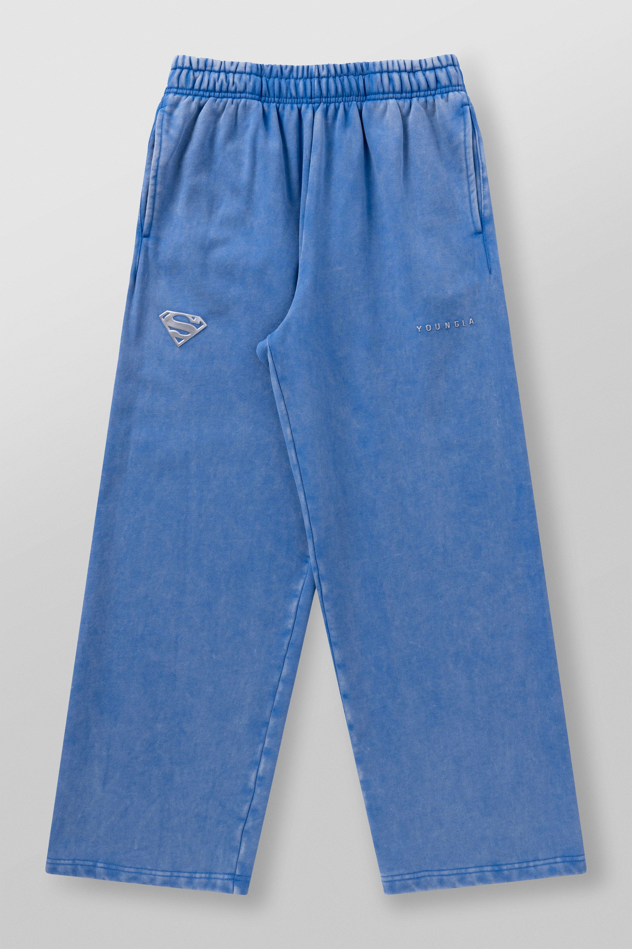 2032 - Superman Sweats