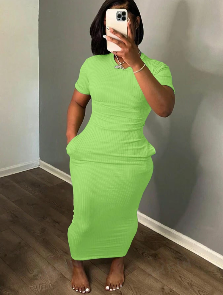 Plus Size Casual Summer Bodycon Dress with Pockets
