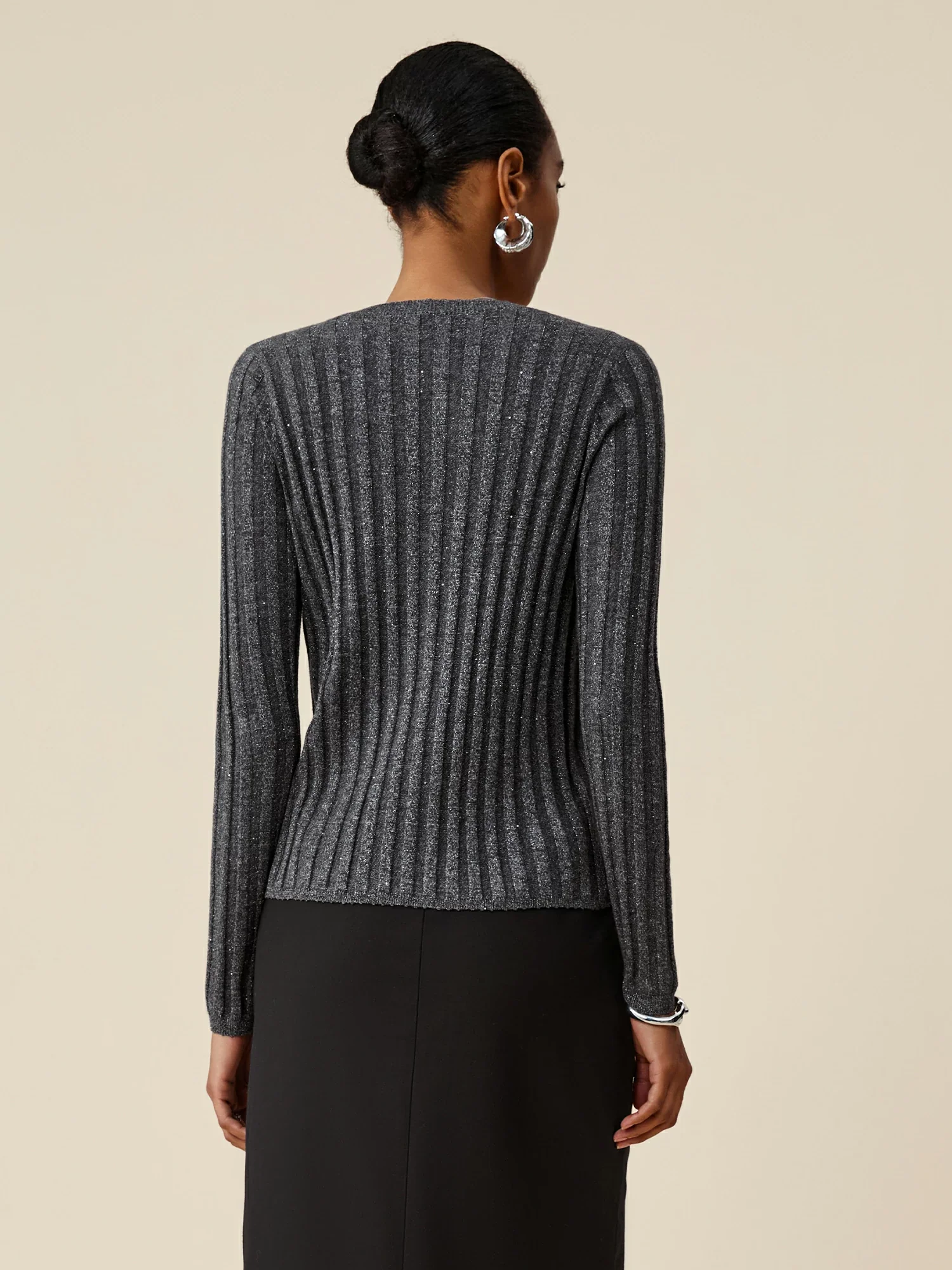 Wool V-Neck Long-Sleeved Sequin Knitted Cardigan