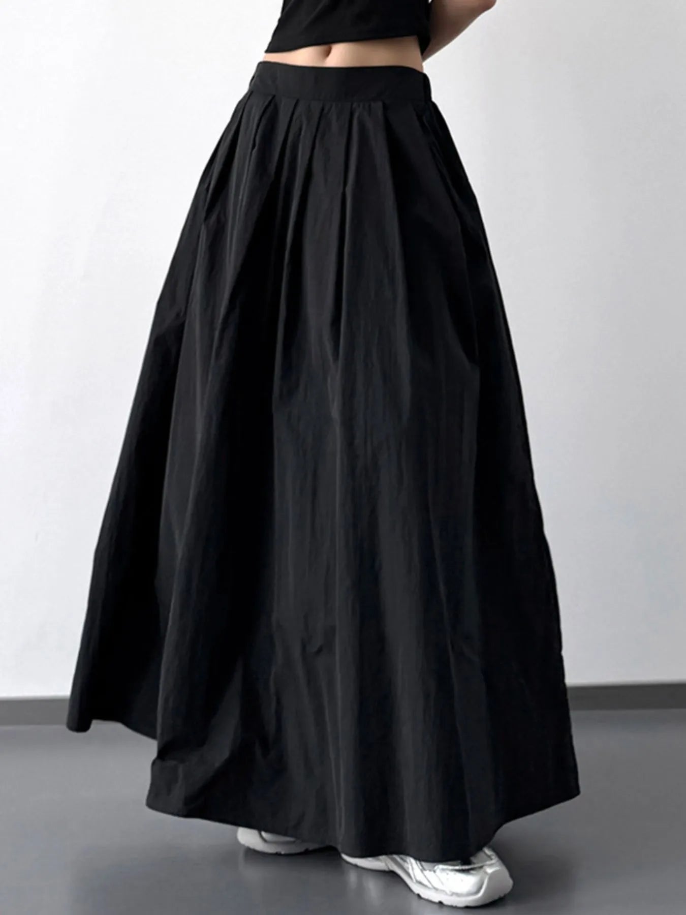 Pleated Linen Maxi Skirt