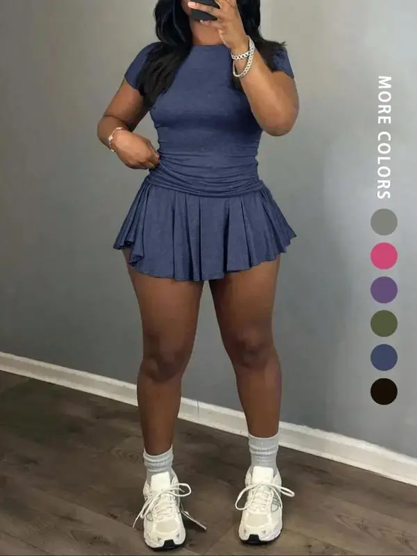 Women's Solid Color Tee & Pleated Skirt Two-Piece Set