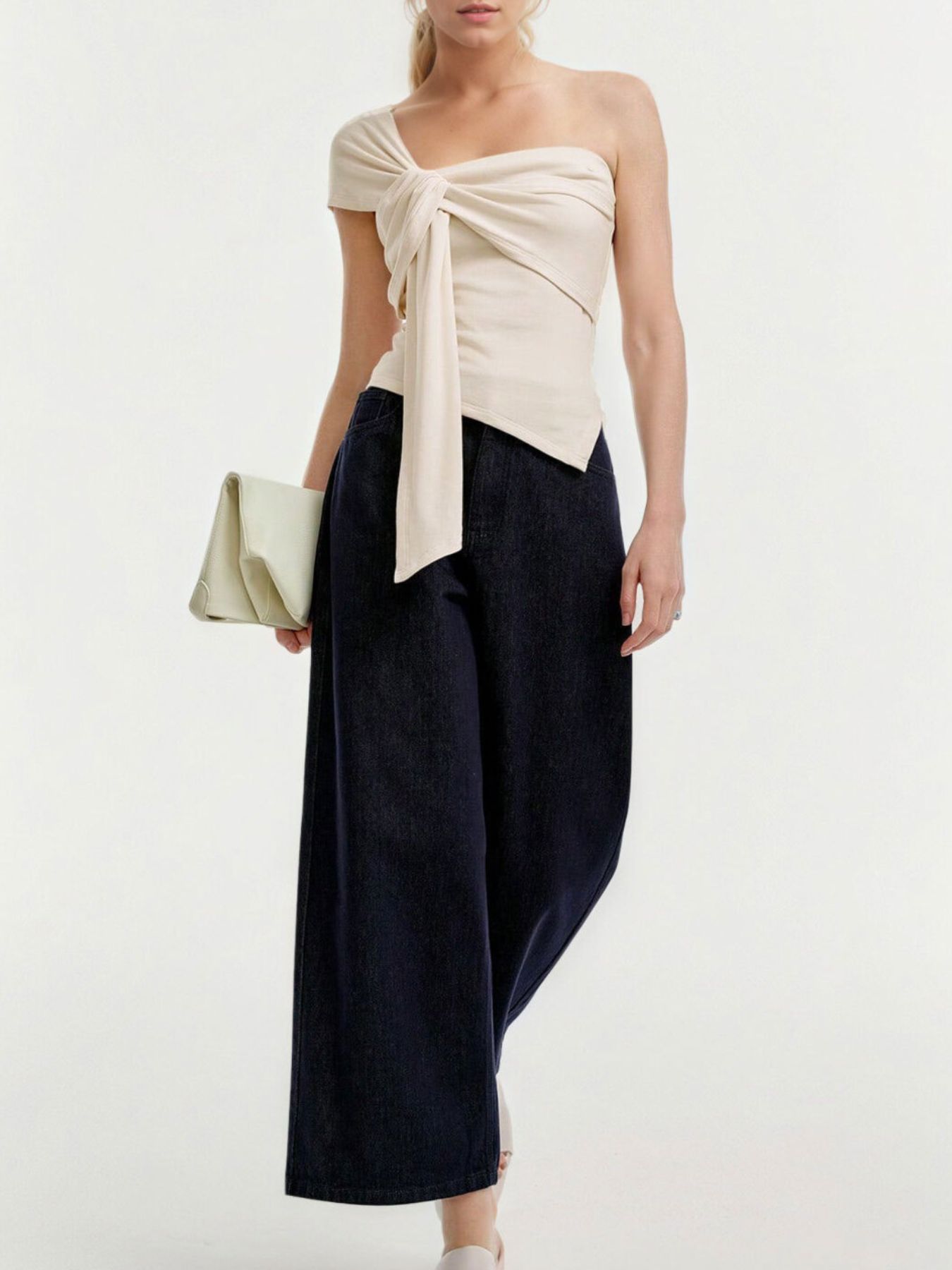 One-Shoulder Knot Detail T-Shirt