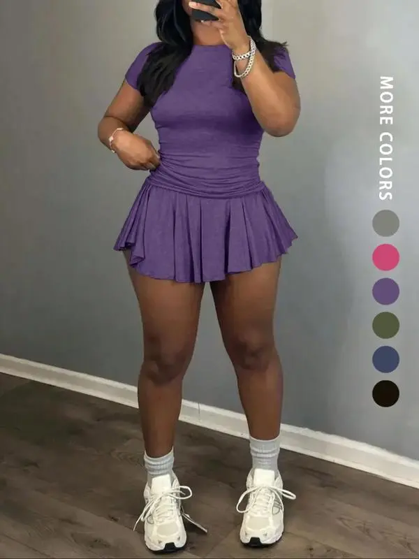 Women's Solid Color Tee & Pleated Skirt Two-Piece Set