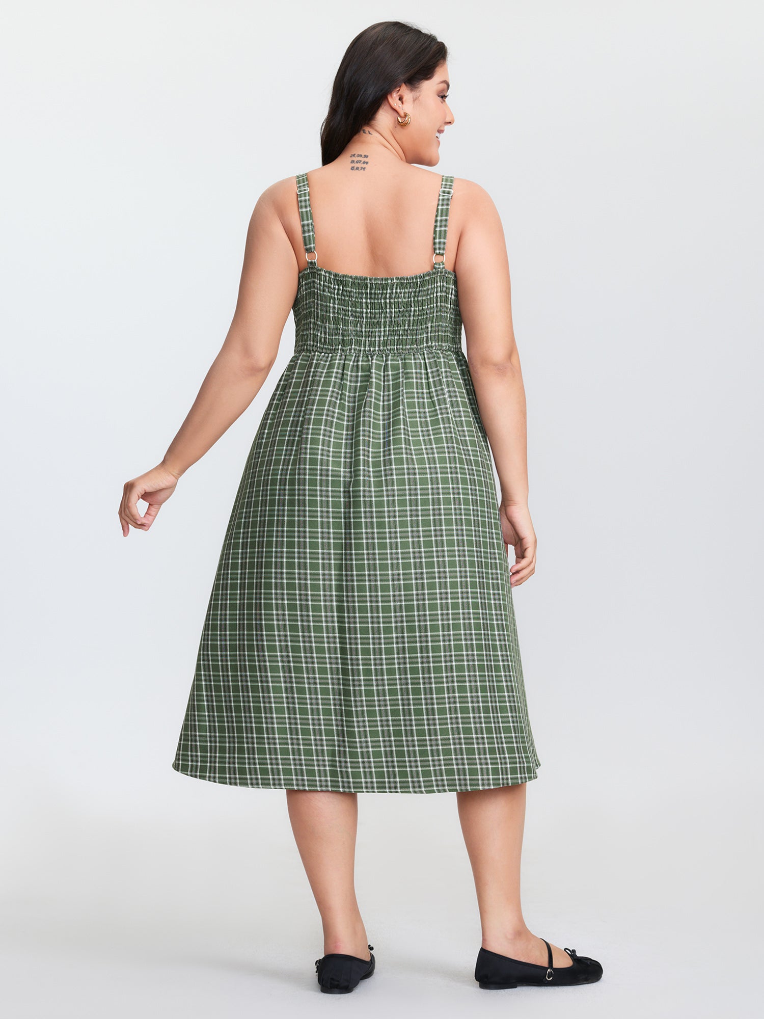 Checkered Print Shirred Pockets Midi Dress