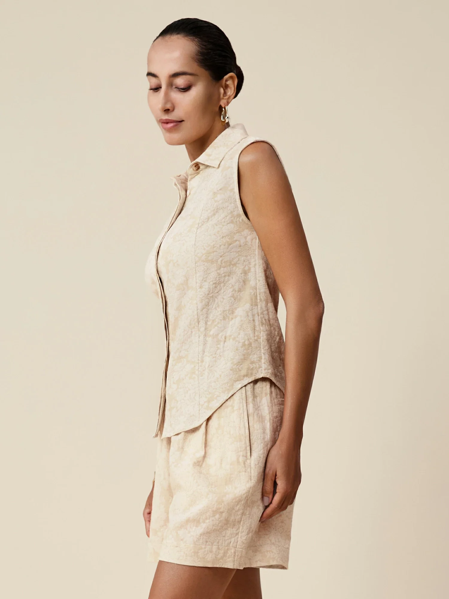 Cotton & Linen Jacquard Shorts