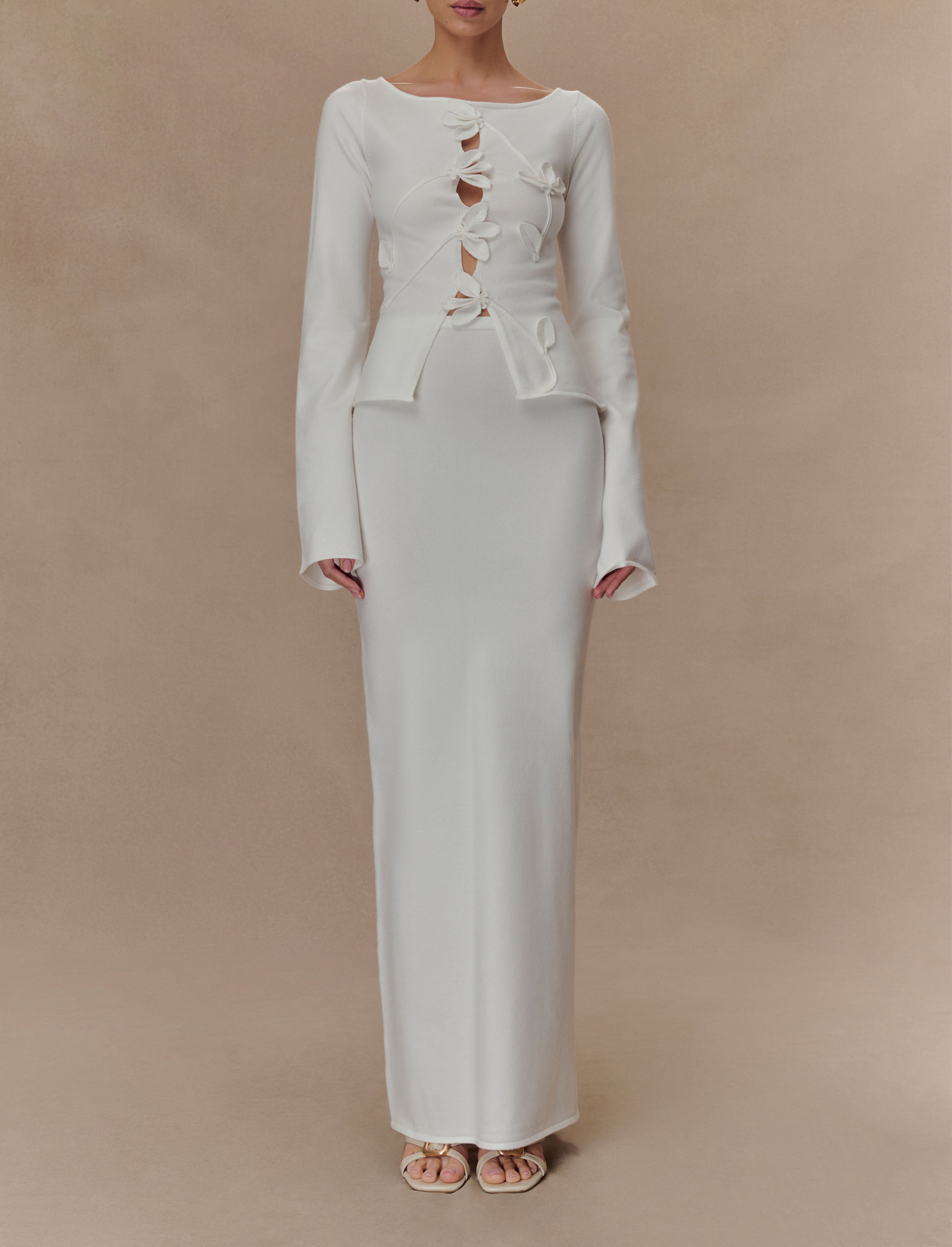 White Floral Long Sleeve Knit Top