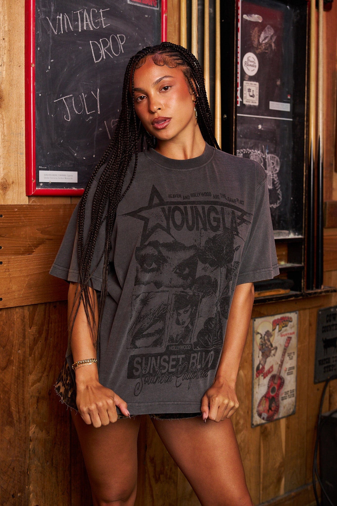 W412 Vintage Oversized Tee