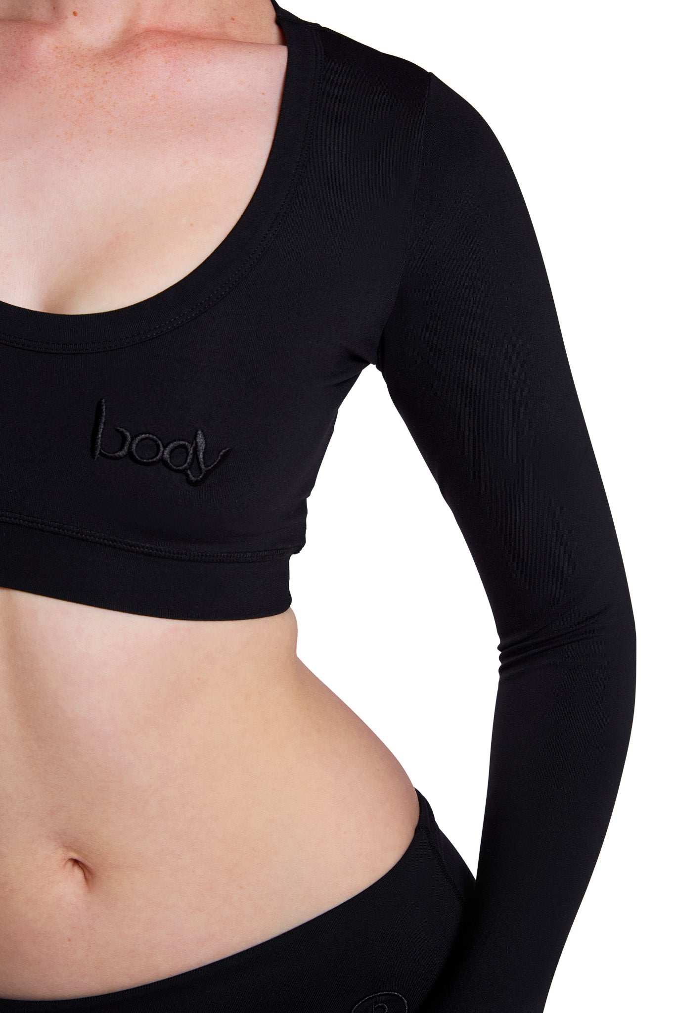 YOGA LONG SLEEVE CROP TOP (MIDNIGHT BLACK)