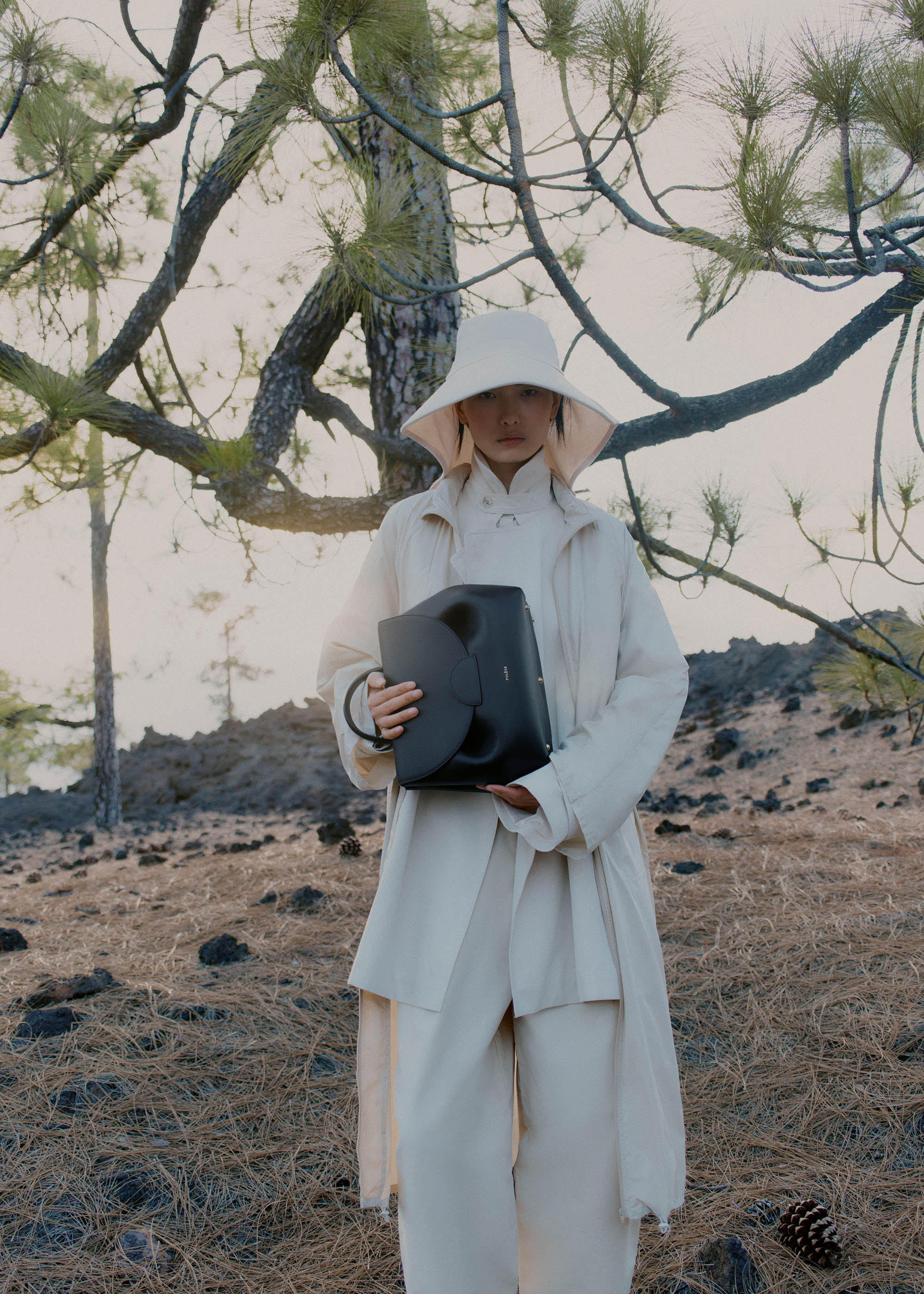 Numéro Un - Textured Black Clearance sale