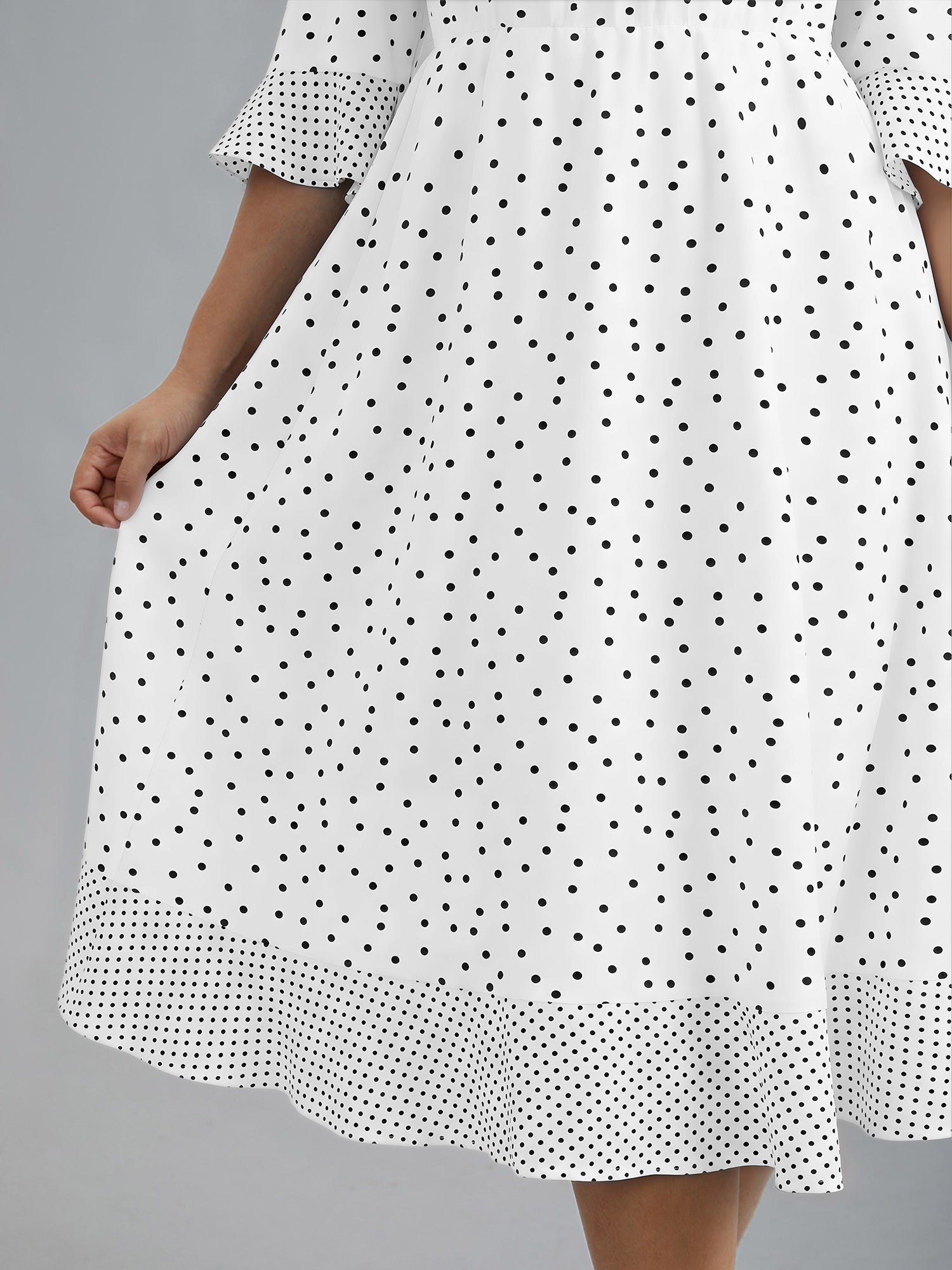 Crew Neck Polka Dot Waist Cinched Dress