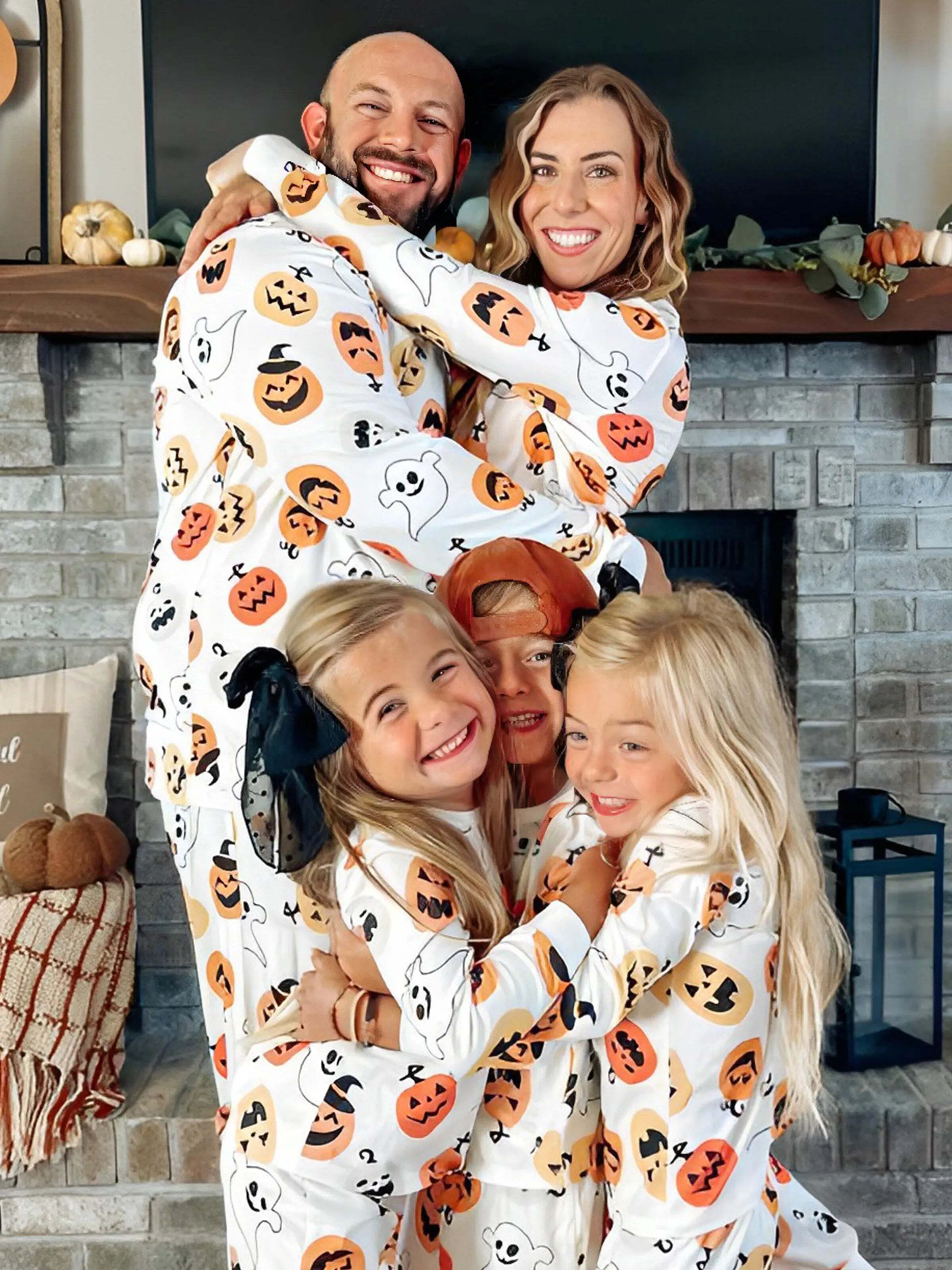 Halloween Family Matching All Over Pumpkin & Ghost Print Pajamas sets White