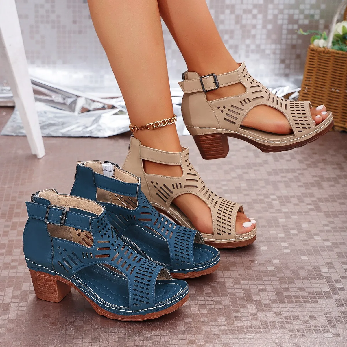 Open Toe Block Heel Sandals (2 color options)