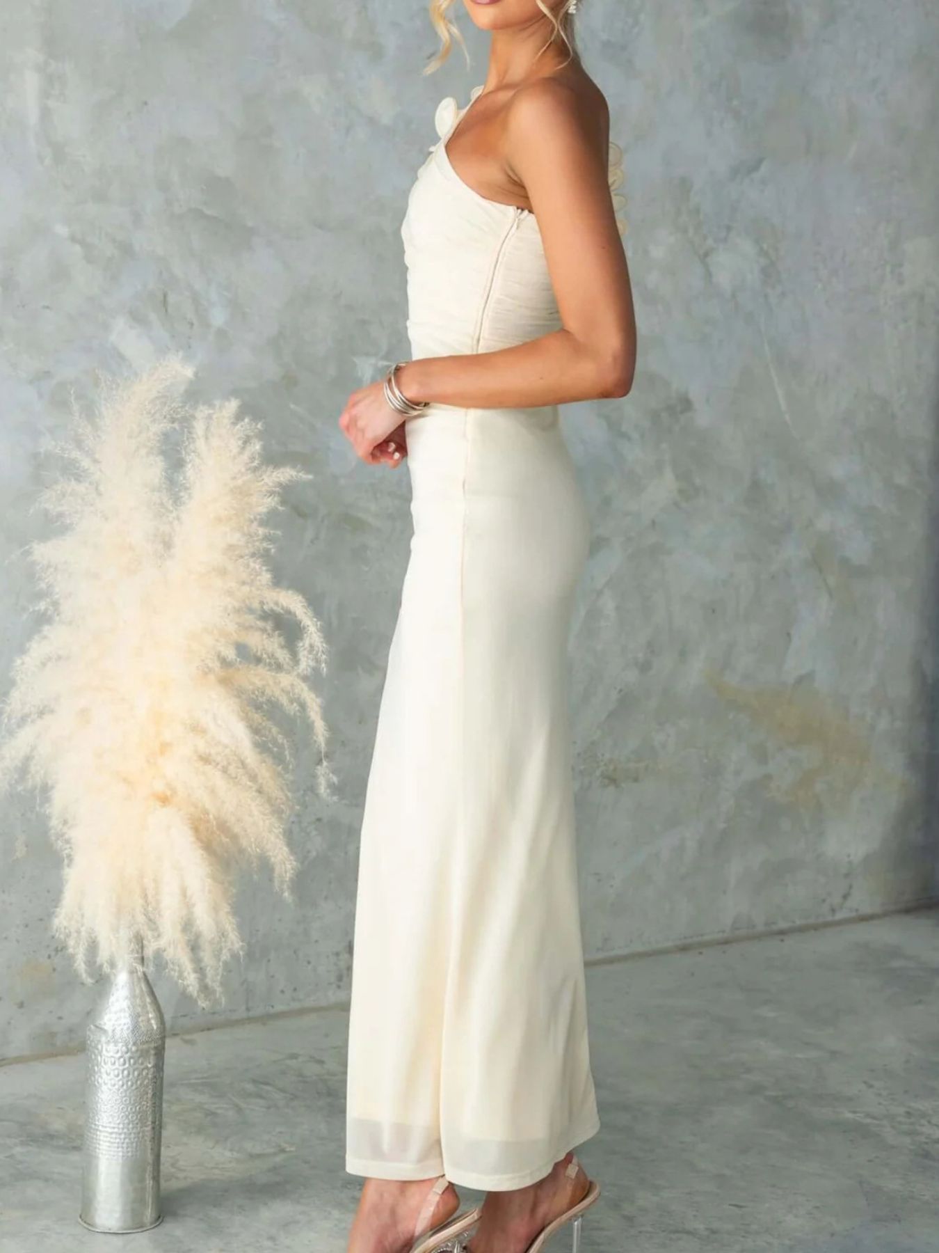 One-Shoulder Floral Trim Sleeveless Maxi Dress