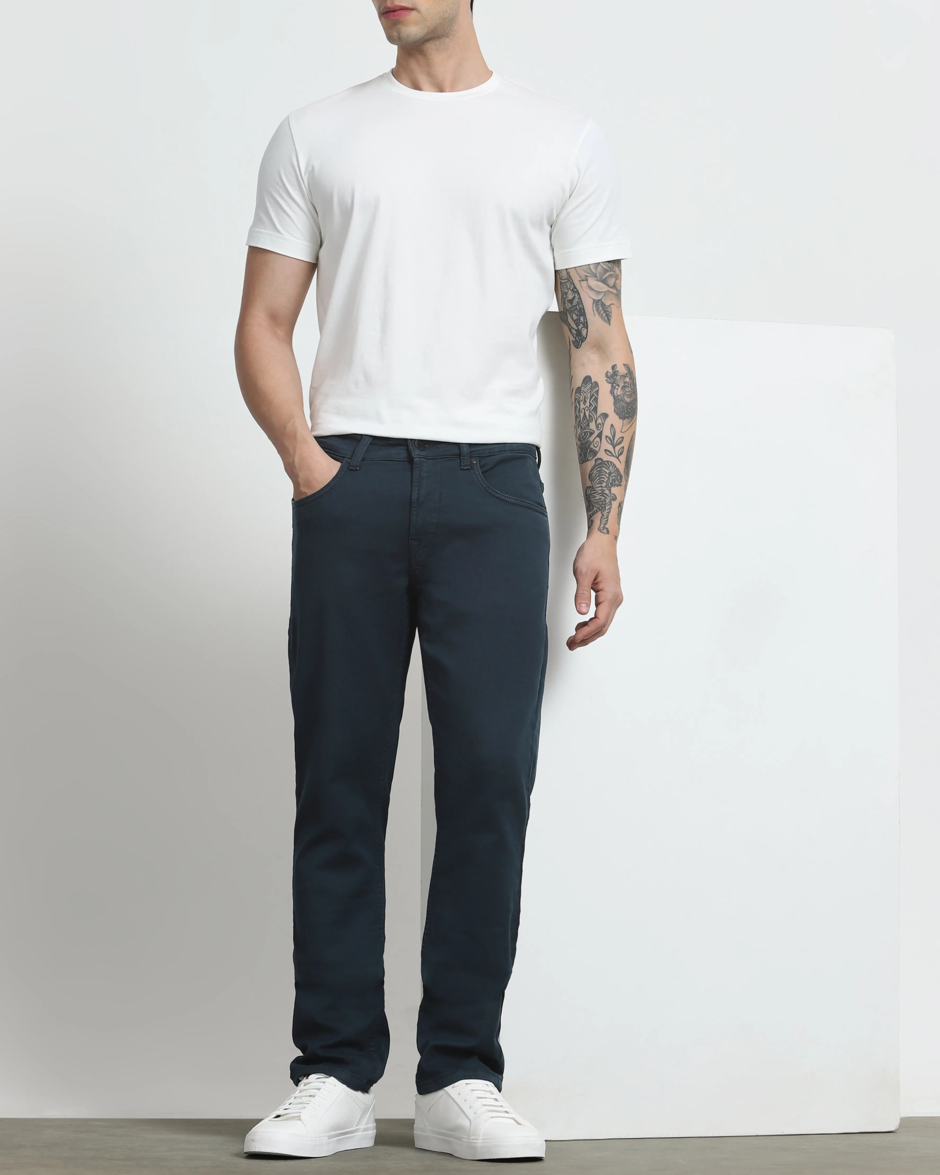 Classic Versatile And Comfortable Straight Navy Jeans