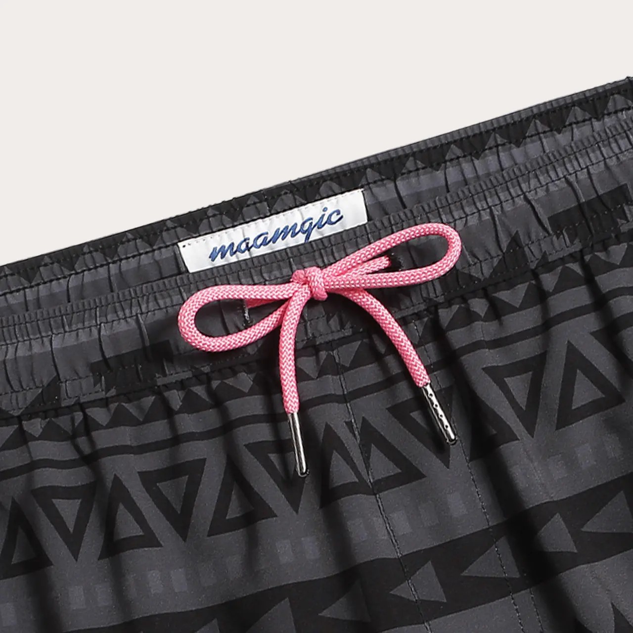 2 in 1 Stretch Short Lined Black Mayan Gym Shorts, Breathable Comfort Workout Athletic Training Shorts with Phone Pockets