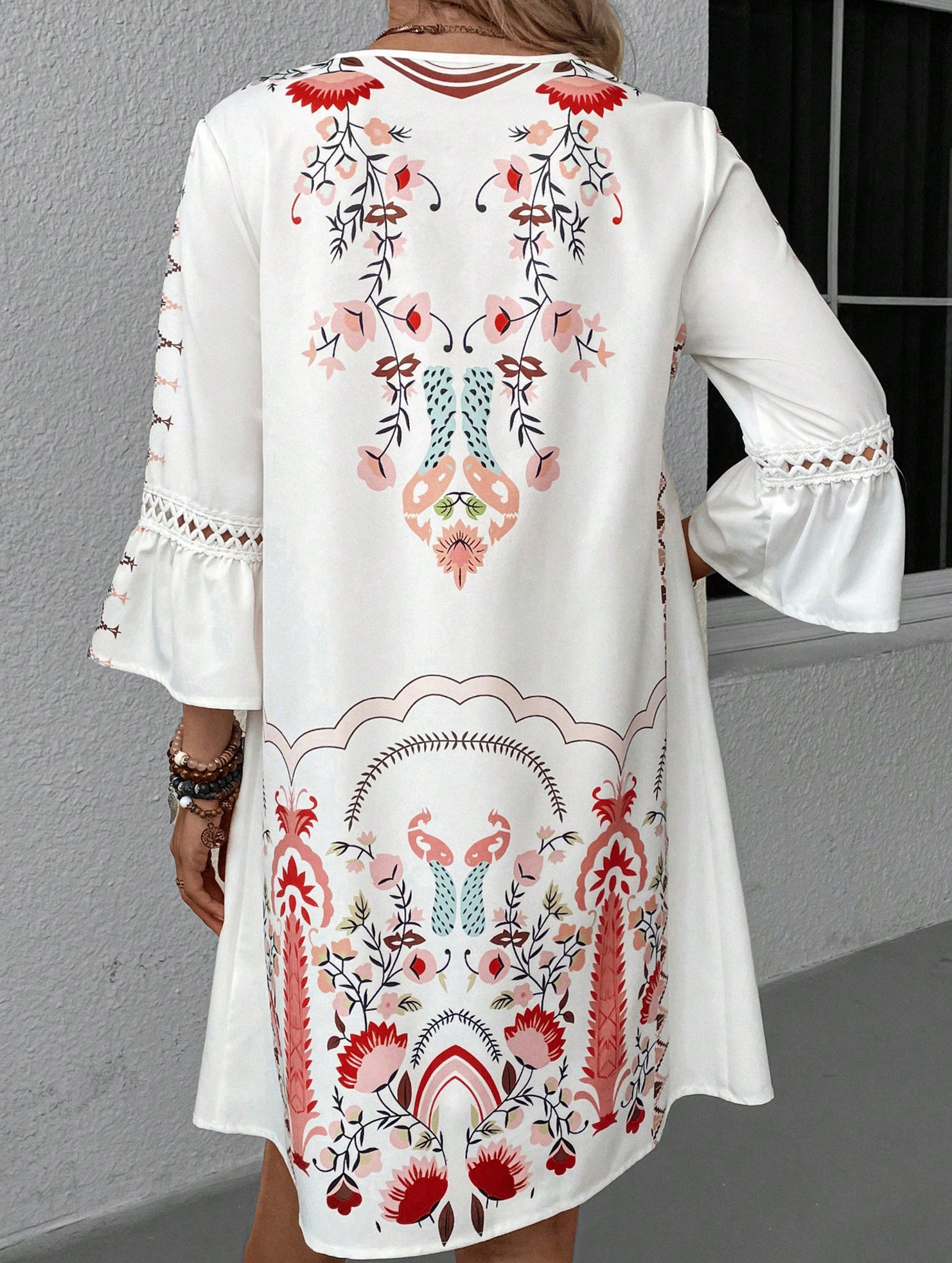 V Neck Lace Patch Print Dress