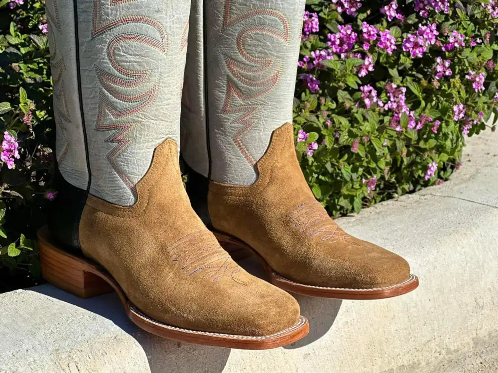 Men’s Honey Rough-Out Boots With White Shaft