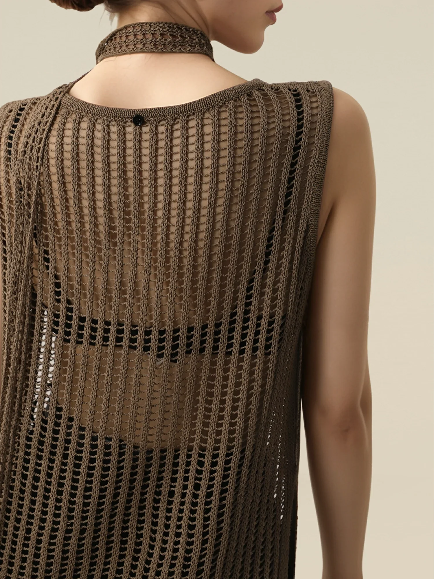 Lyocell & Silk Round Neck Lace-Up Vest