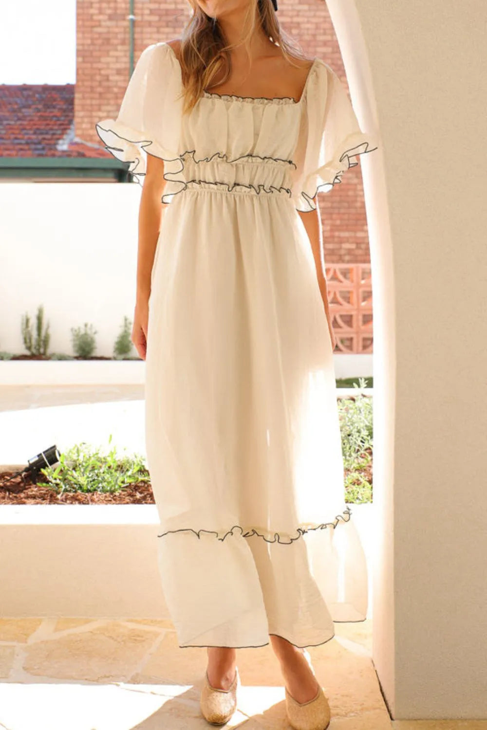 Linda's Square Neck Short Sleeve Midi Dress