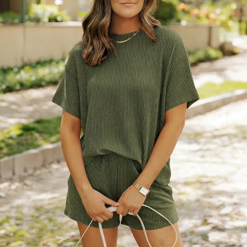 Women's Summer Short Sleeve Twisted Thread Shirt & Shorts with Pockets Casual Pajamas Ribbed Textured Outfit Matching Lounge Set