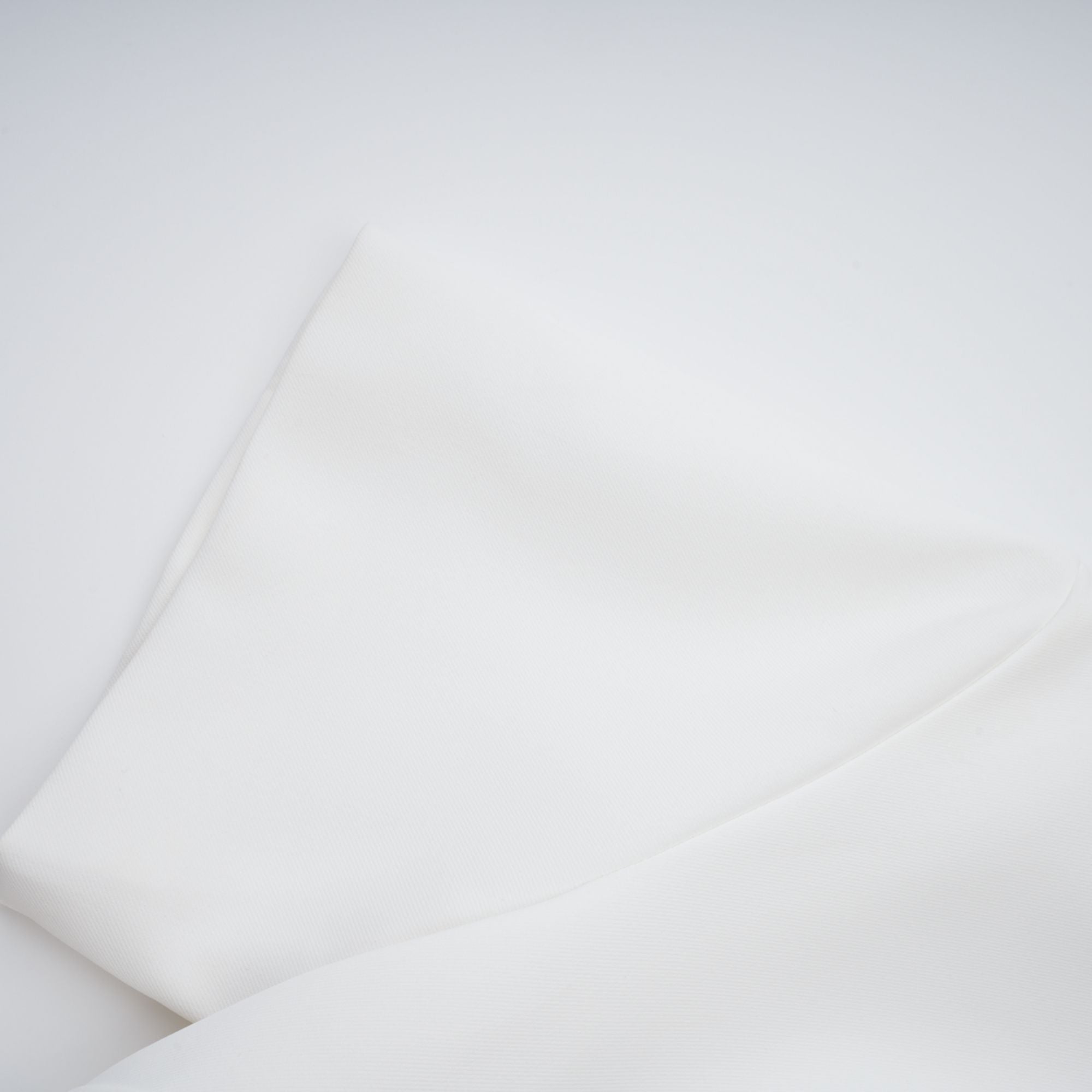 Flower Print set in white