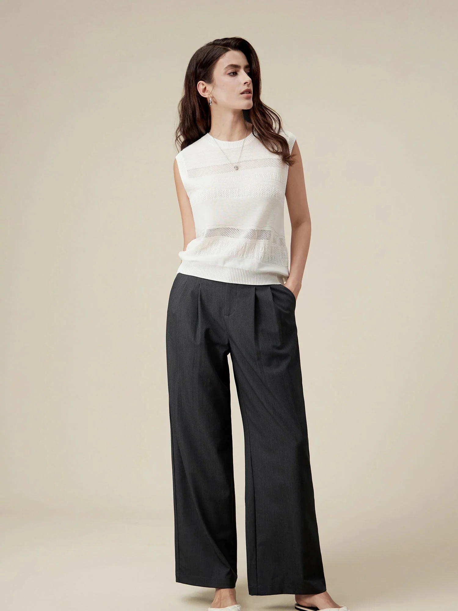 100% Lyocell Sleeveless Hollow Knit Top