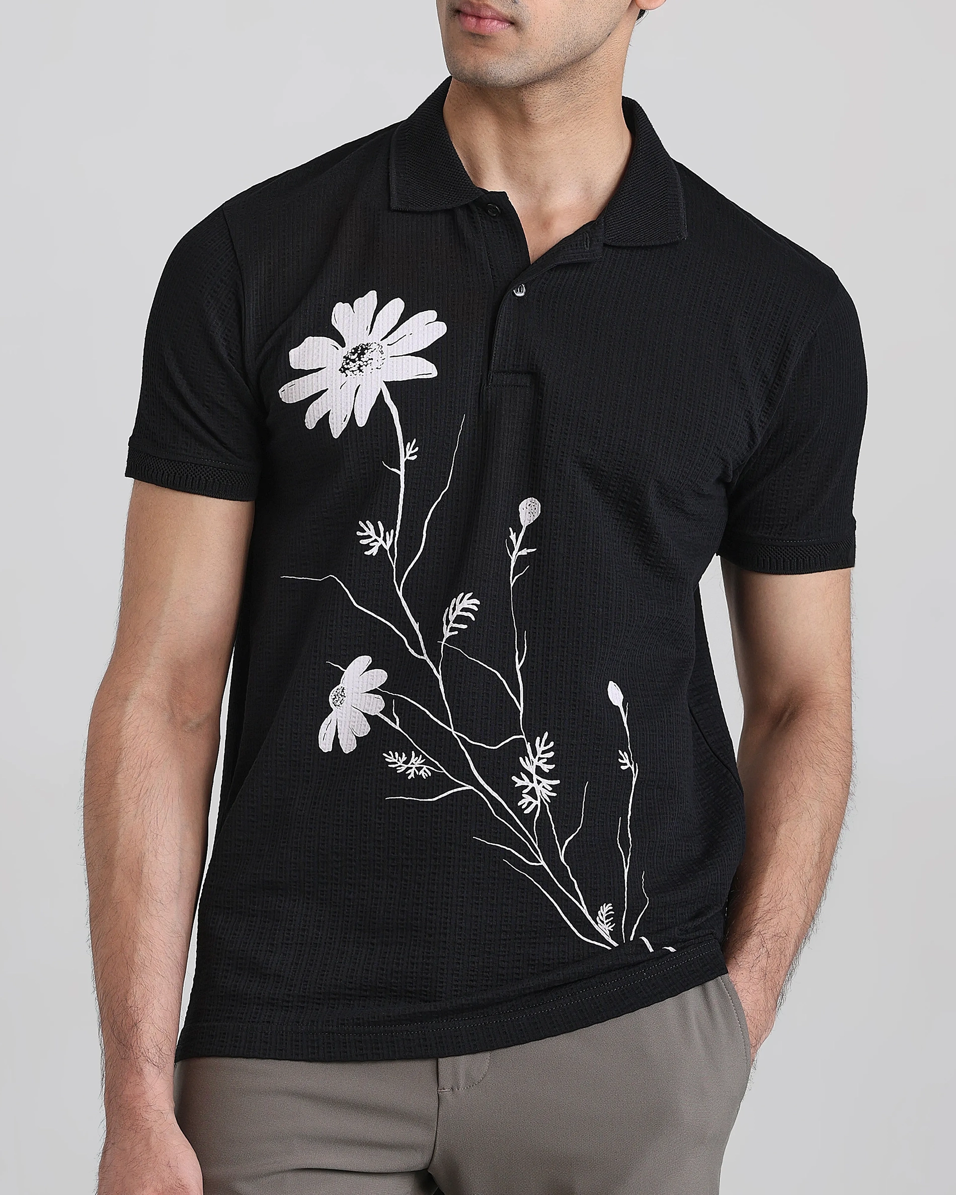 Minimalist Vintage Black Daisy Personality Polo Shirt