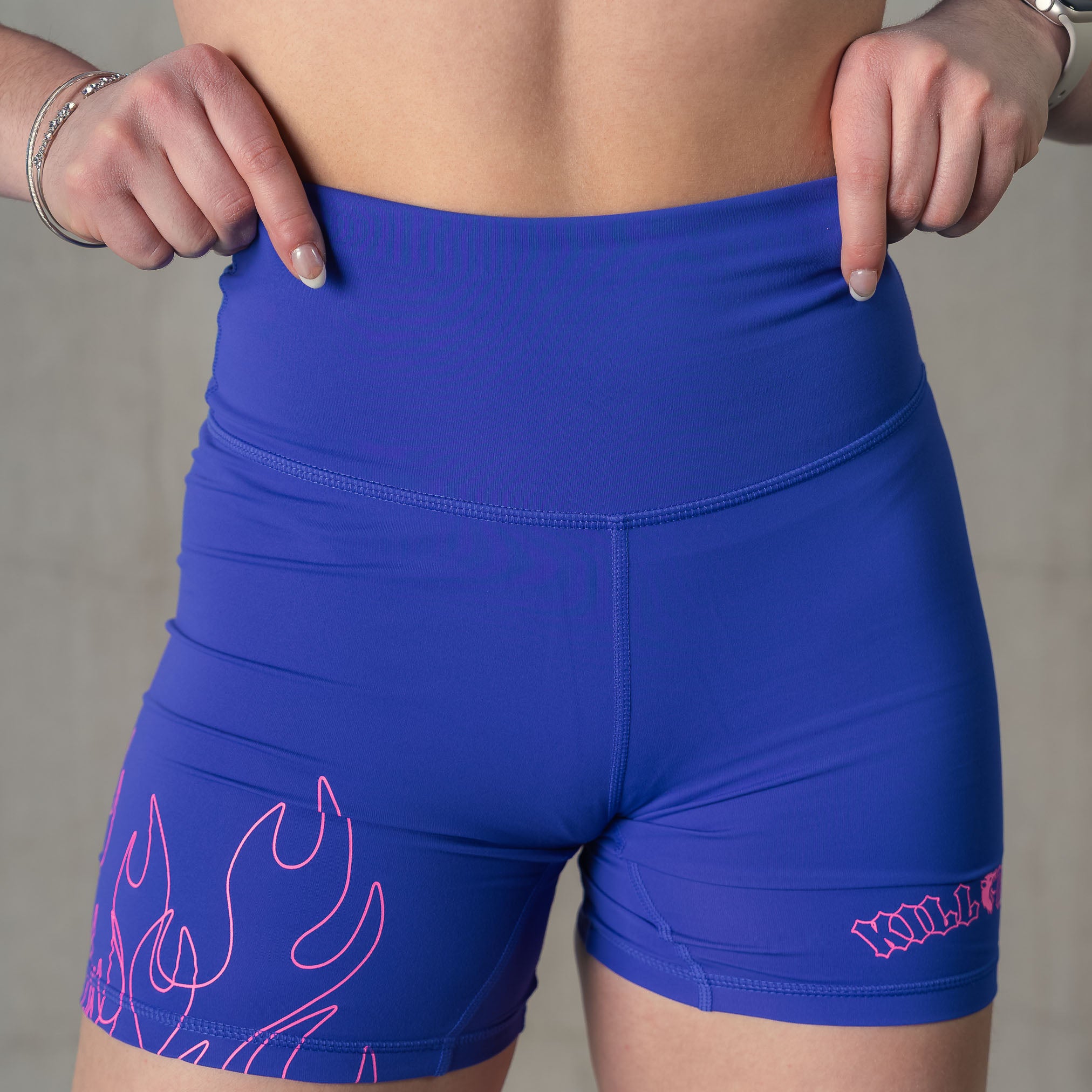 SCRUNCH FLAMES BIKER SHORTS - BLUE / PINK