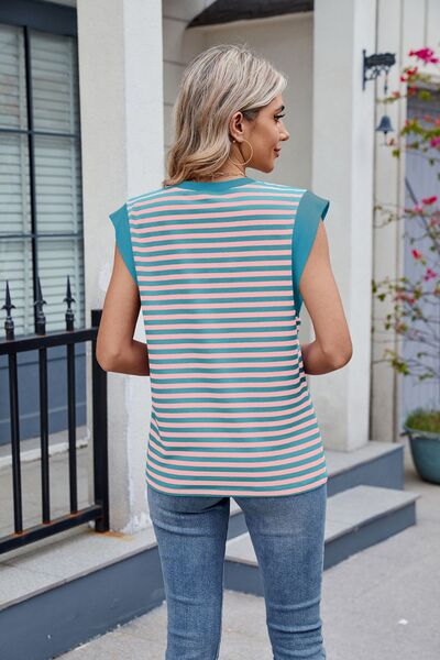 Contrast Striped Round Neck T-Shirt (multiple color options)