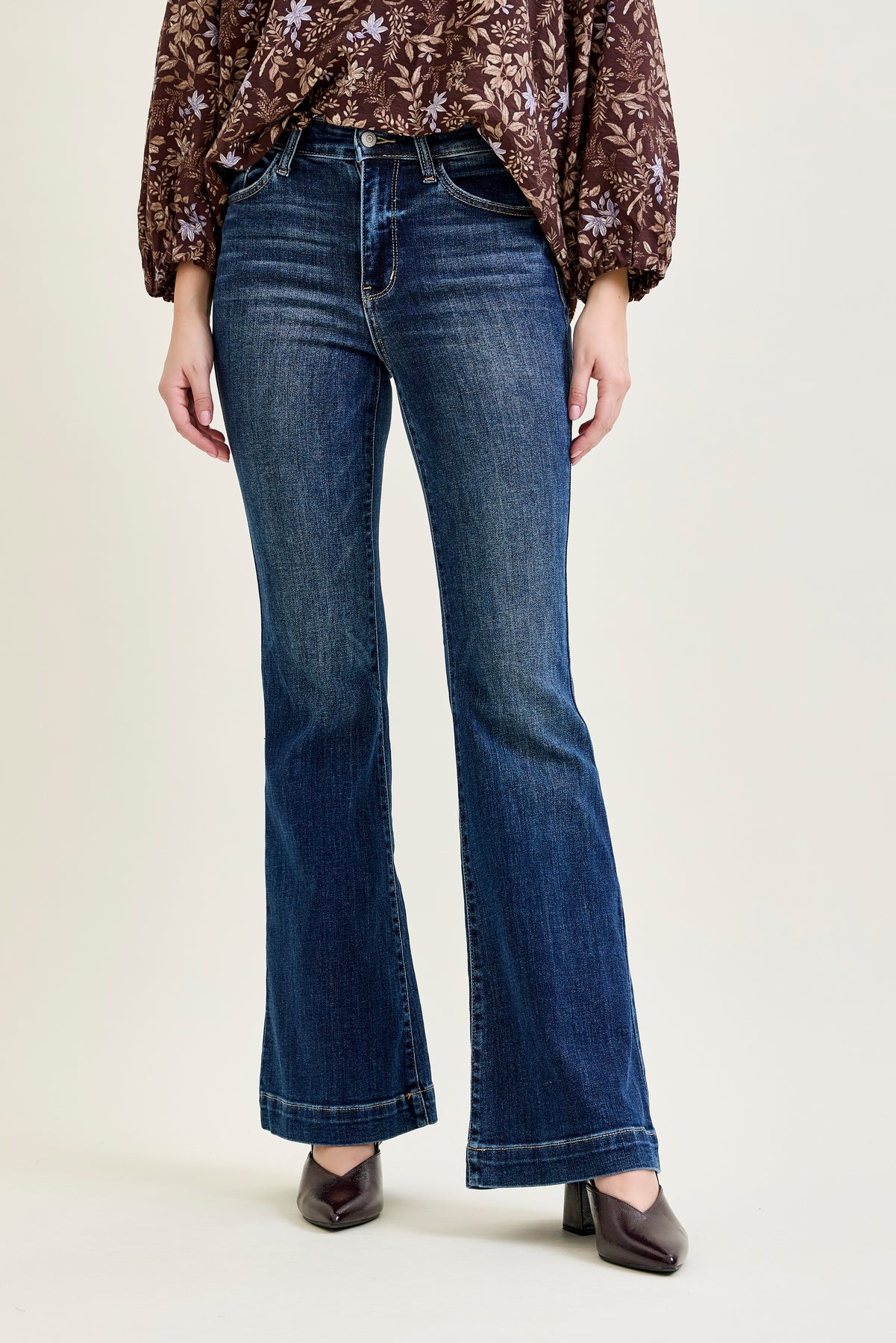Charlotte Flare Jean