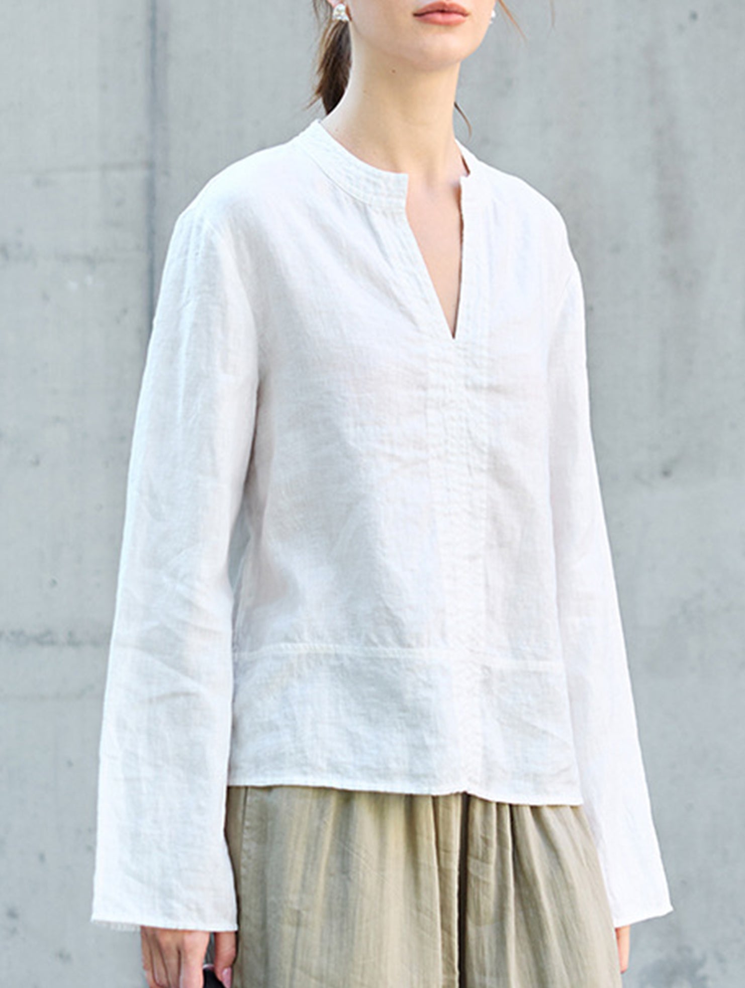 Pure Linen V Neck Long Sleeve Work Tee_CWTBLL02353