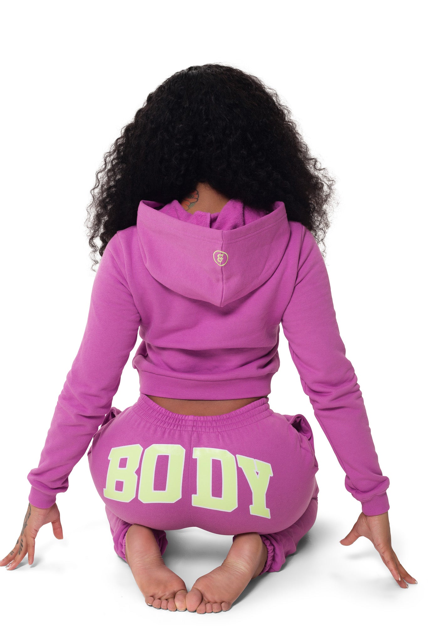 BACKSHOT HOODIE (MAGENTA)