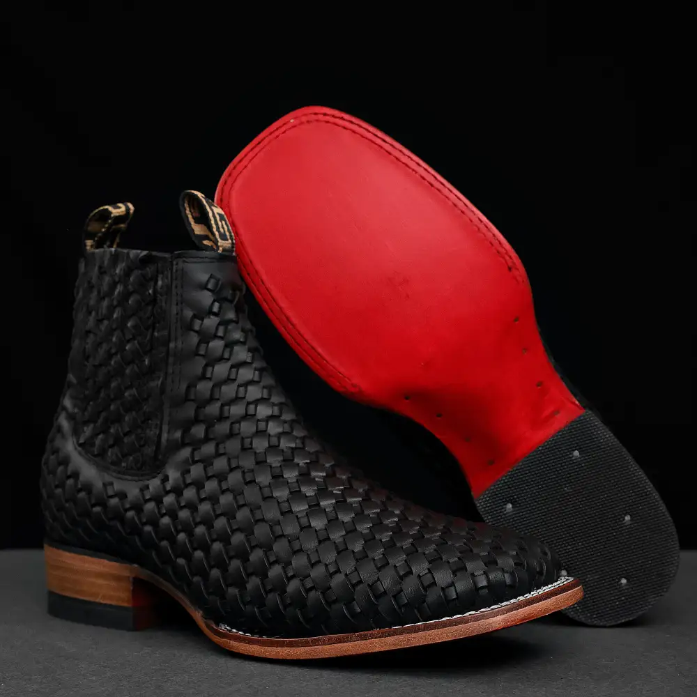Black Basketweave Botin - Square Tie