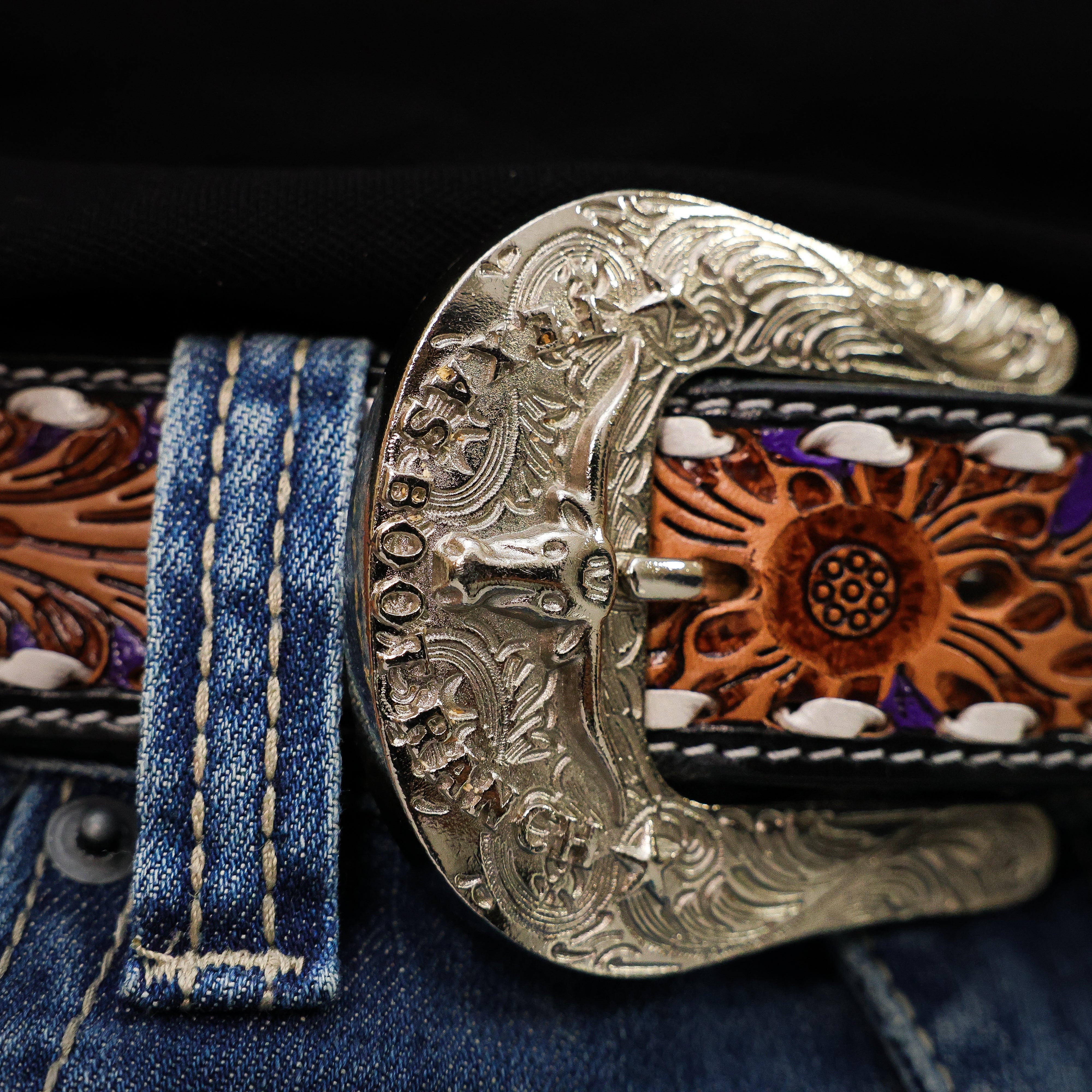 Hand-Tooled Artesanal Beaded Leather Belt
