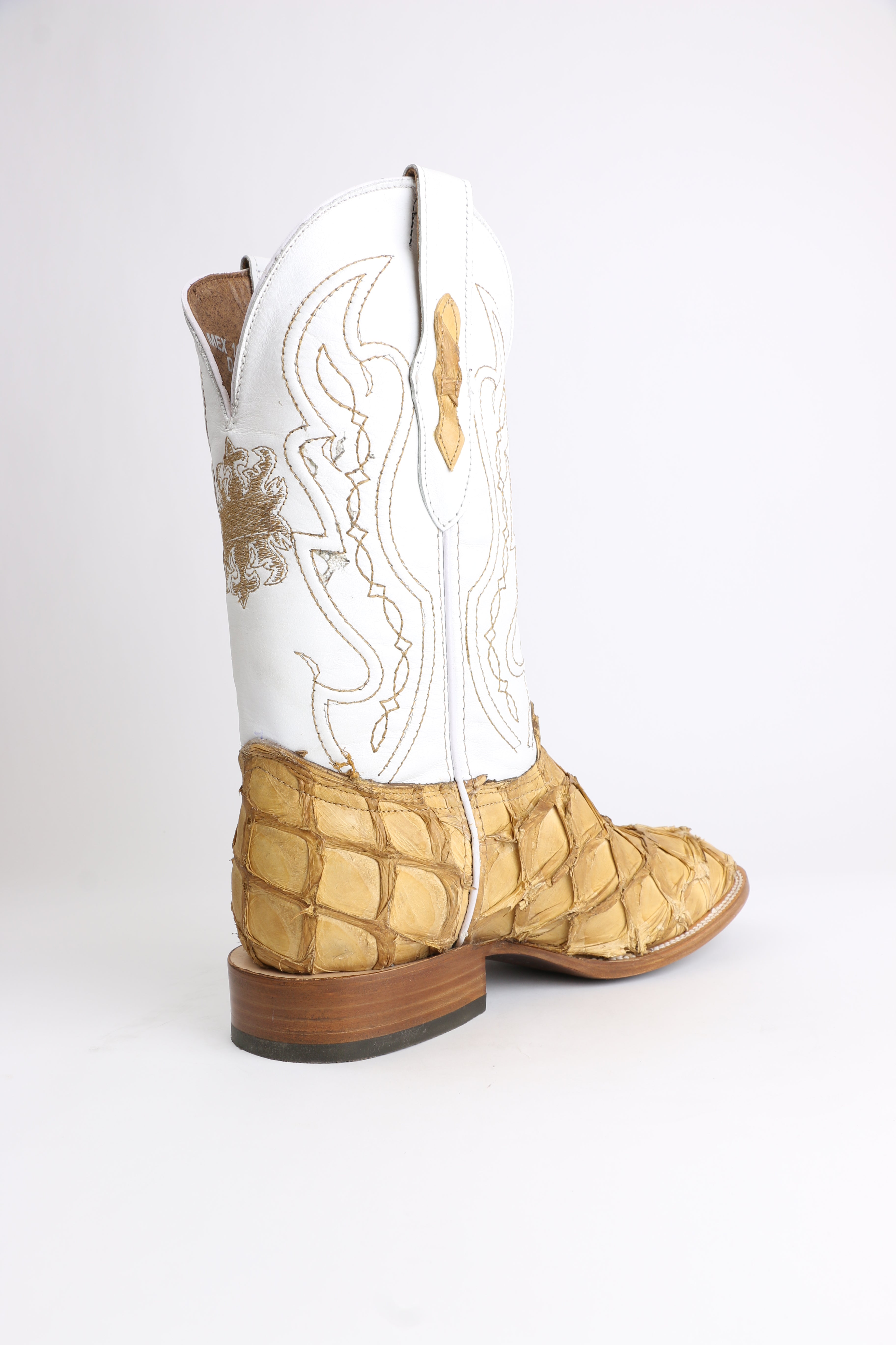 Chero's Premium Exotic Pirarucu Light Castor Clearance Sale 70%OFF