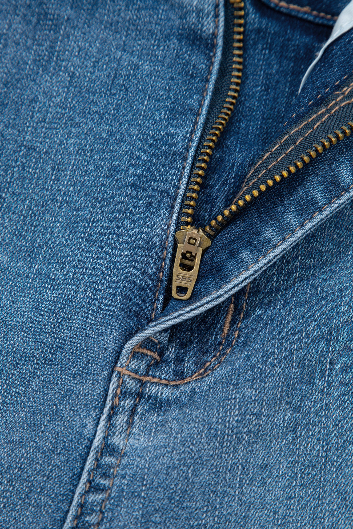 Sail Blue Exposed Stitching Straight Jeans