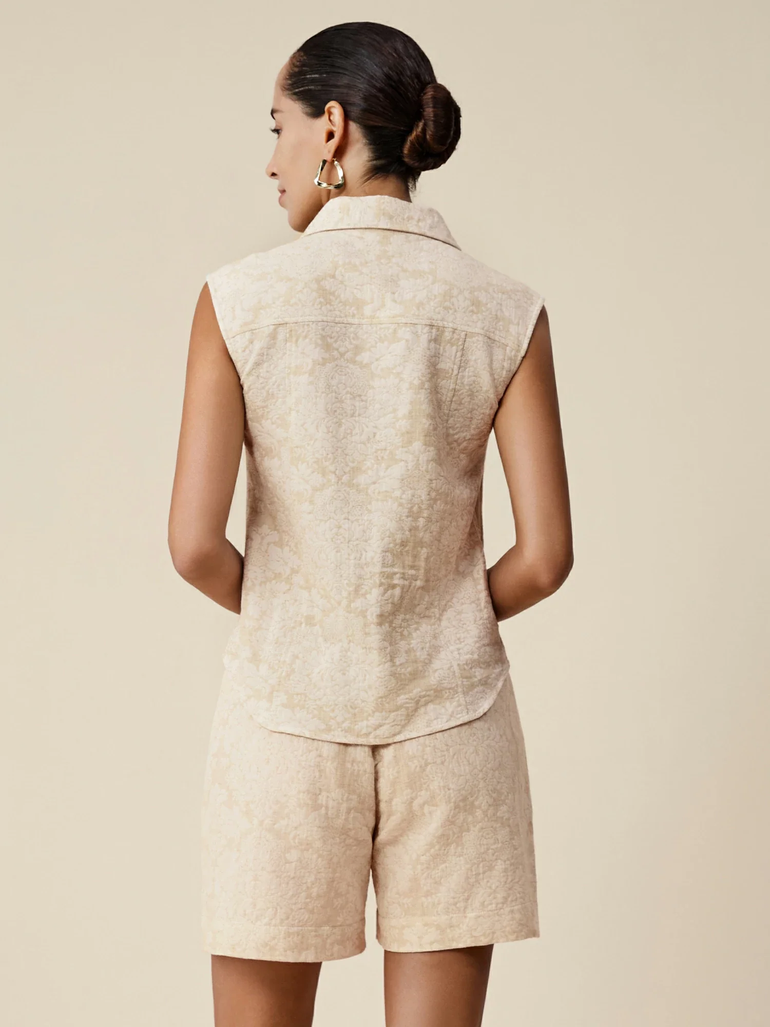 Cotton & Linen Lapel Sleeveless Jacquard Shirt