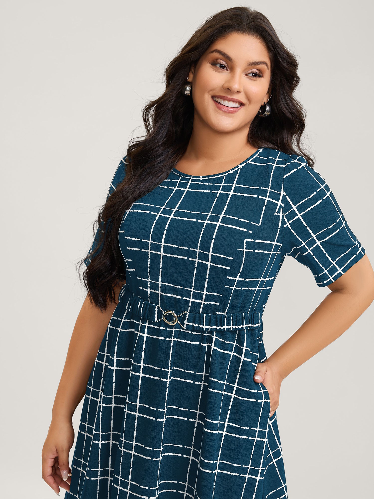 Grid Print Knit Belted Midi Dress