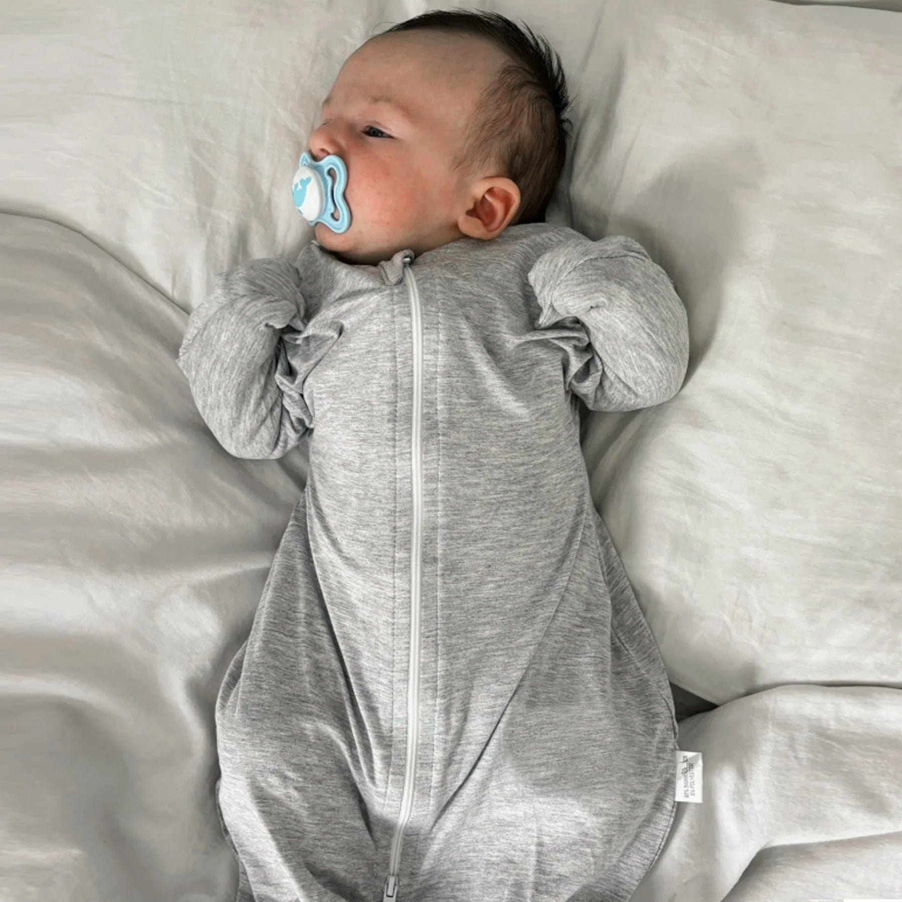 0.5 Tog Shark-Fin Transition Swaddle
